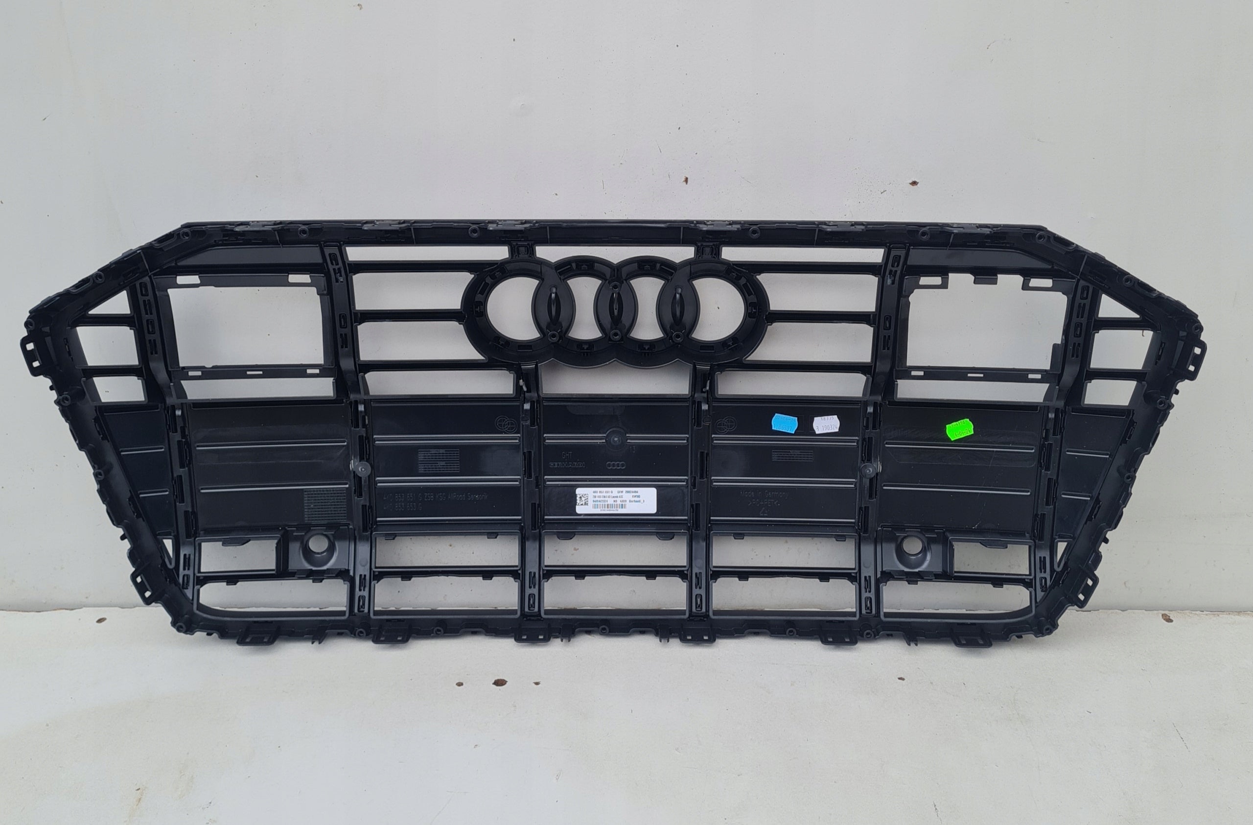 Kühlergrill Audi A6 C8 ALLROAD 4K FRONTGRILL 4K0853651GG Kühlergitter