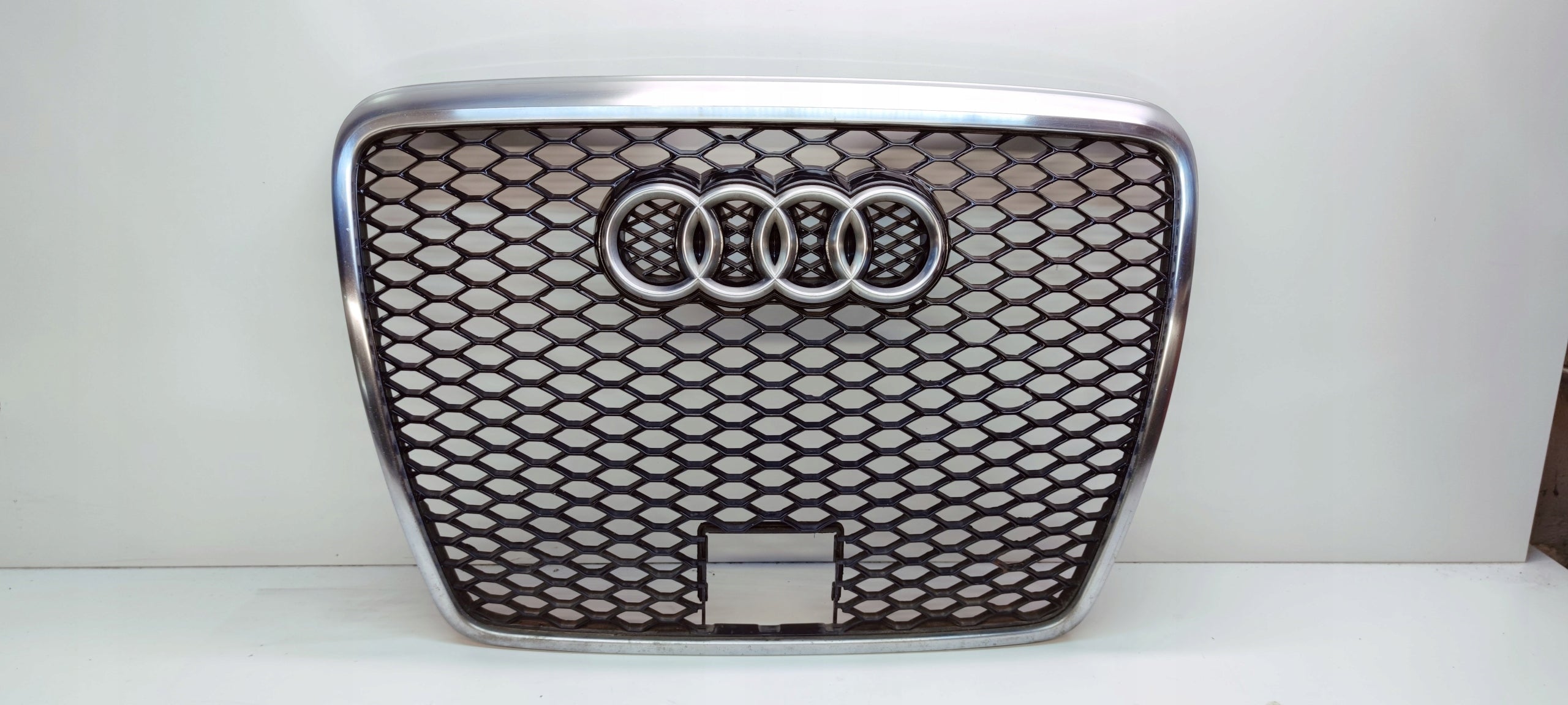  Kühlergrill Audi RS6 AM A6 C6 FRONTGRILL 4F0853651AM Kühlergitter product image