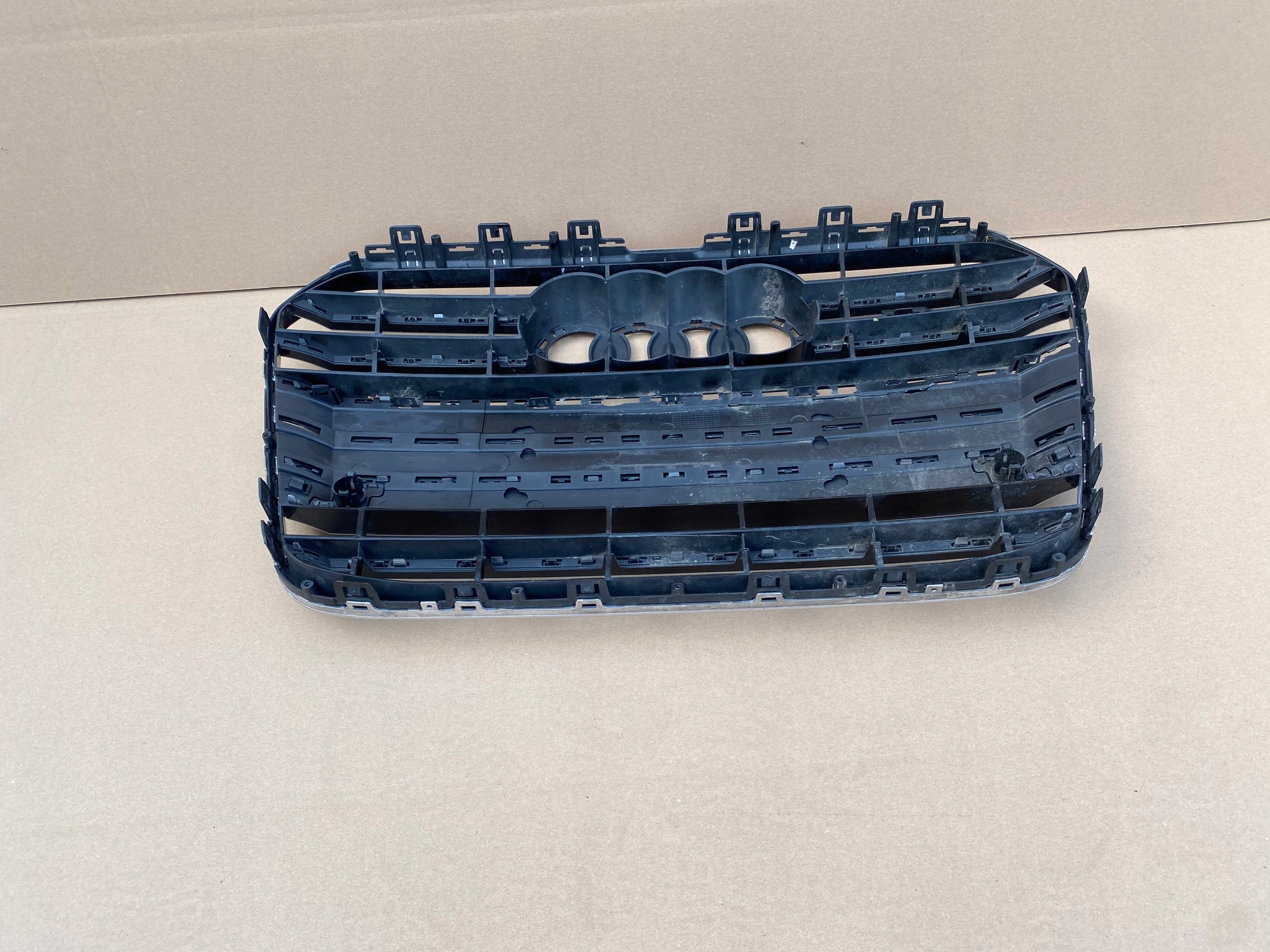 Kühlergrill Audi 4G C7 A6 S6 FRONTGRILL 4G0853653B4 Kühlergitter