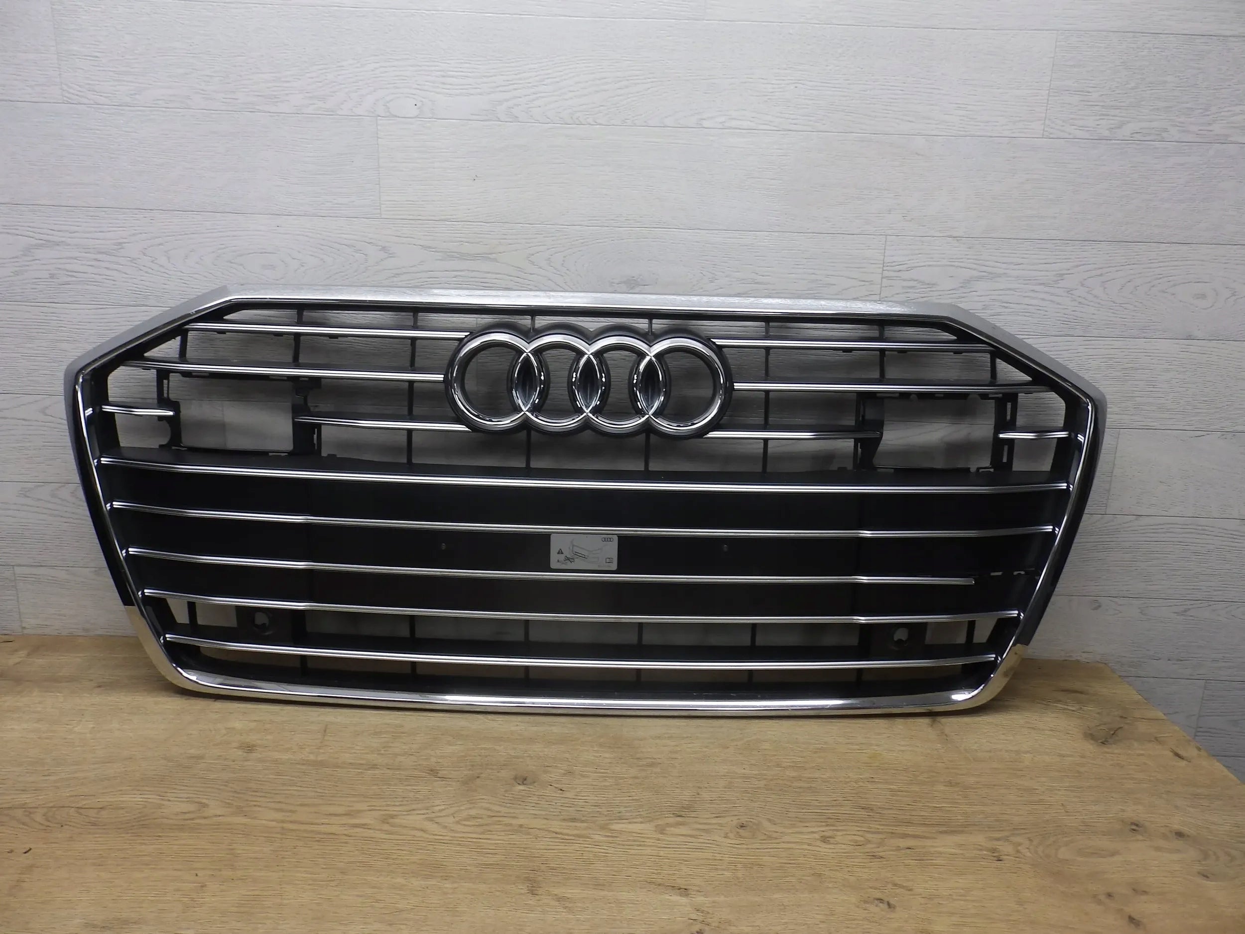  Calandre Audi S6 C8 4K A6 GRILLE AVANT 4K0853651C4 calandre  product image