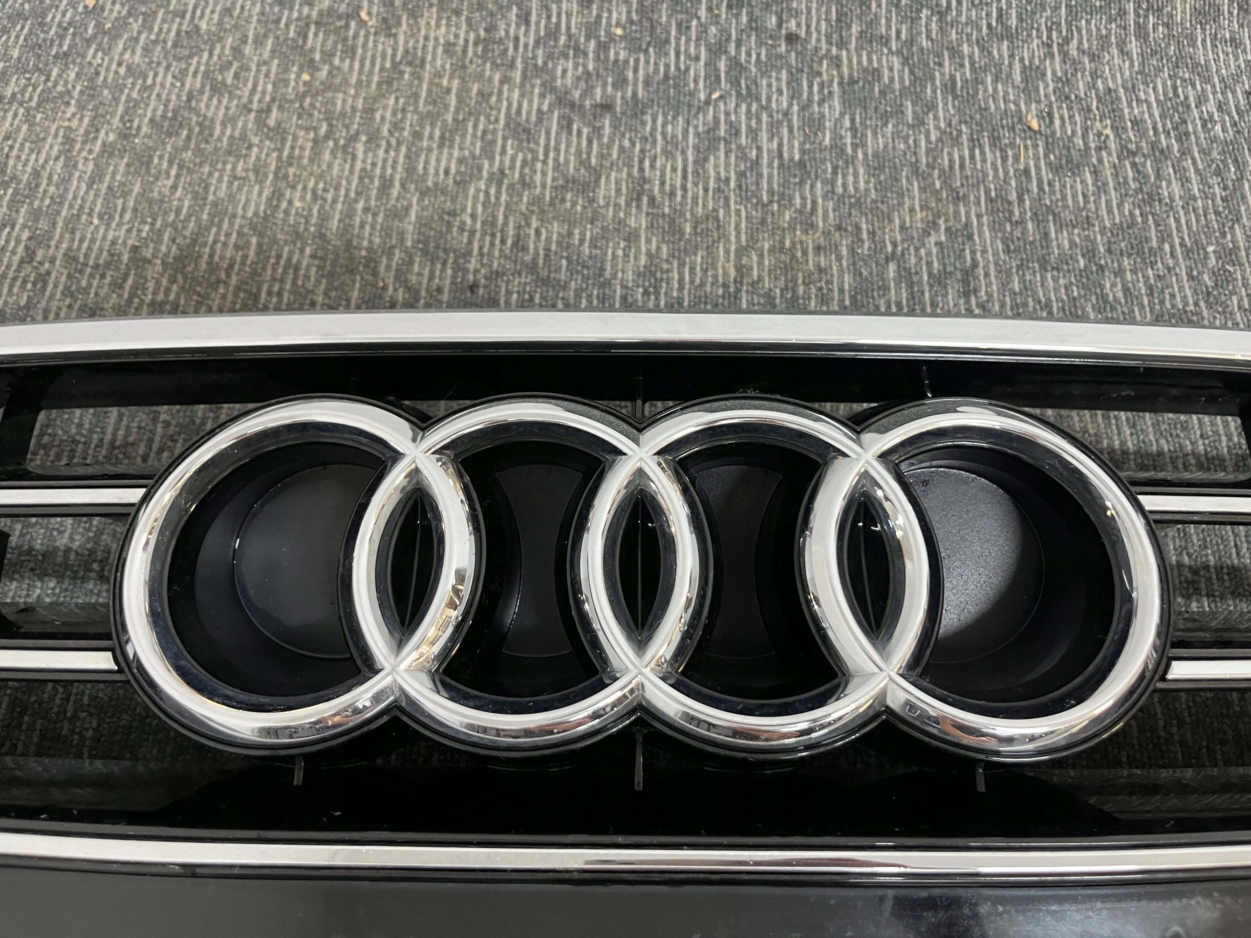 Kühlergrill Audi C7 A7 FRONTGRILL 4G88536514G Kühlergitter