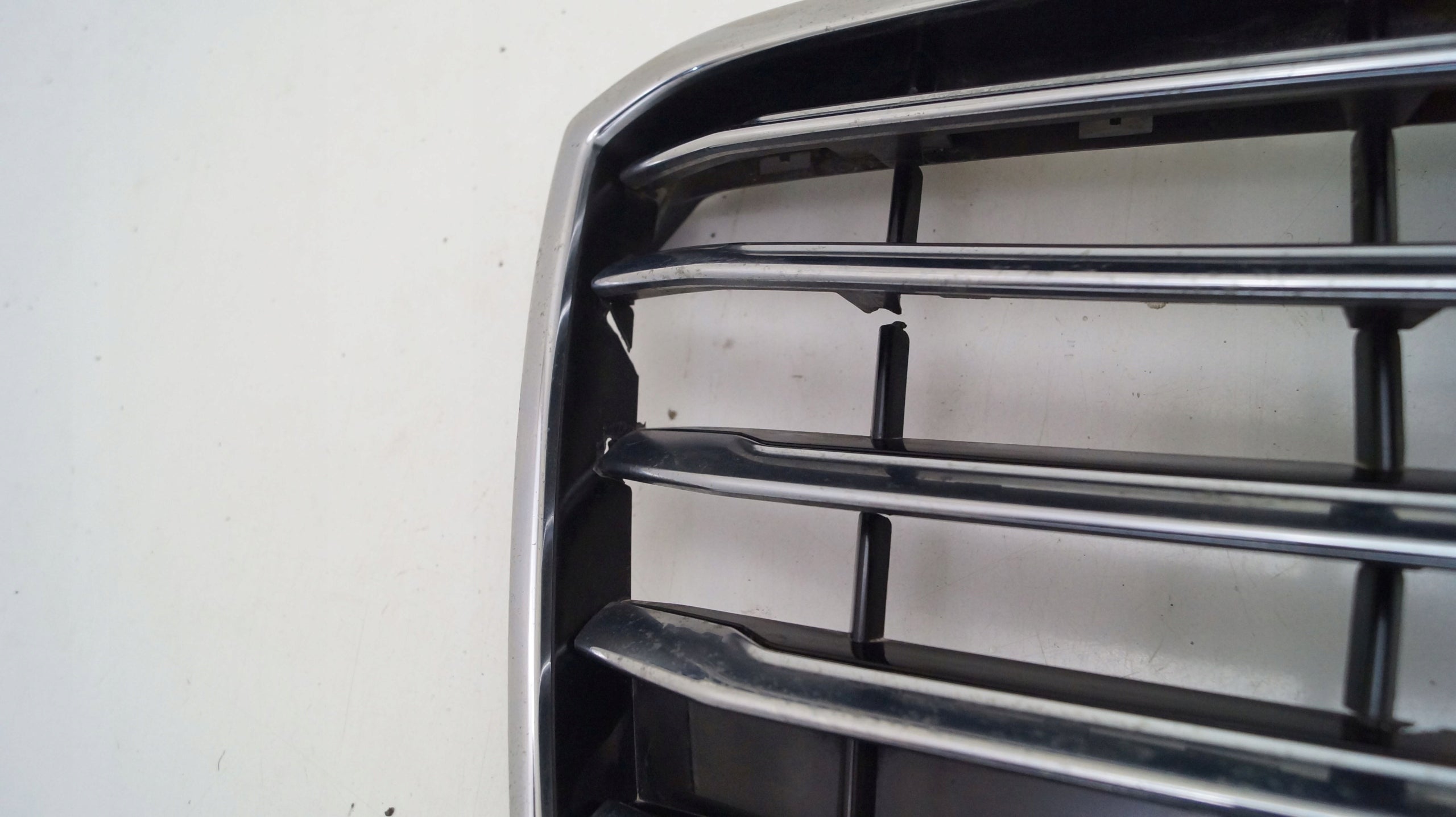 Kühlergrill Audi A8 D4 4H0 FRONTGRILL Kühlergitter