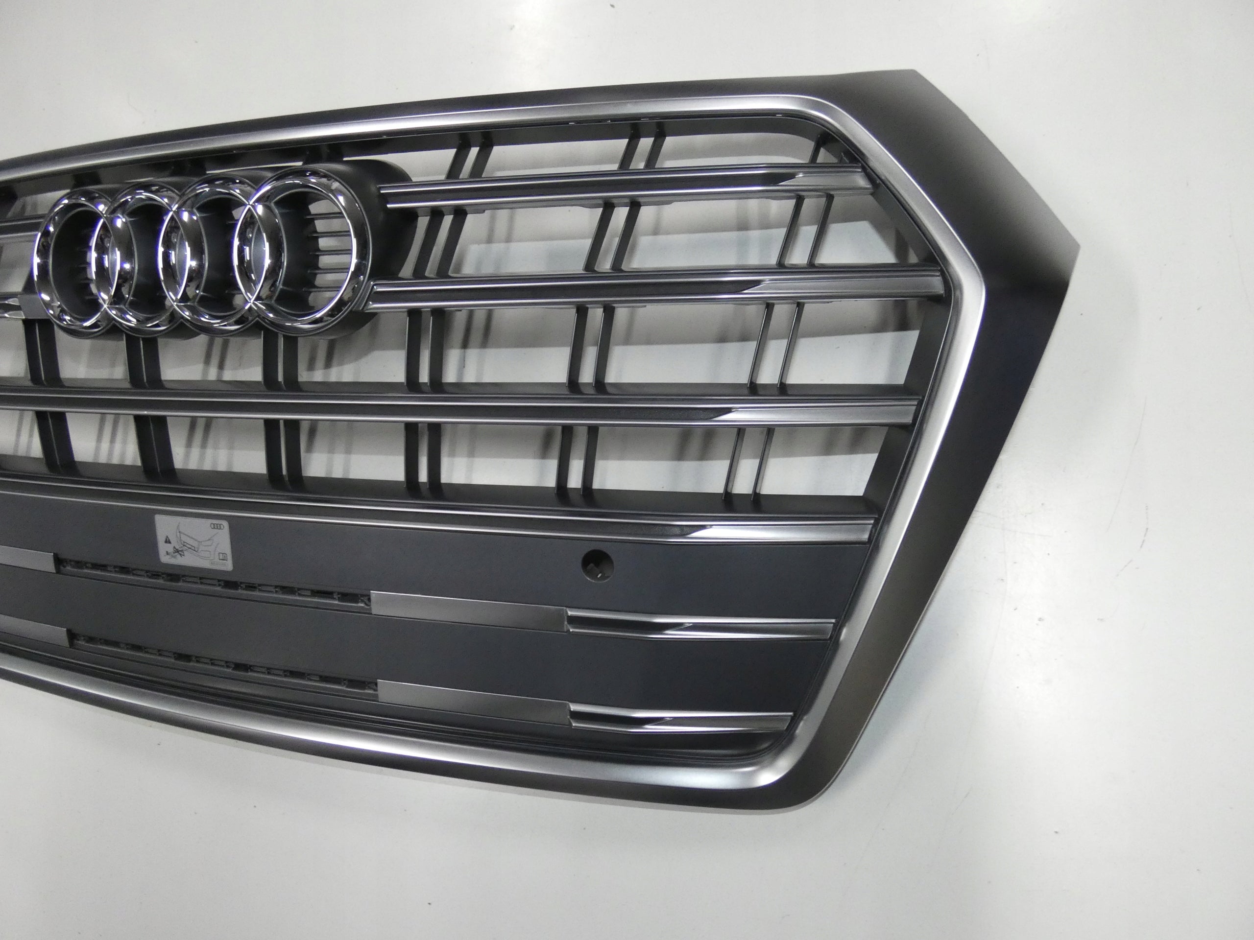 Kühlergrill Audi SQ5 A8 FRONTGRILL 80A853651F Kühlergitter