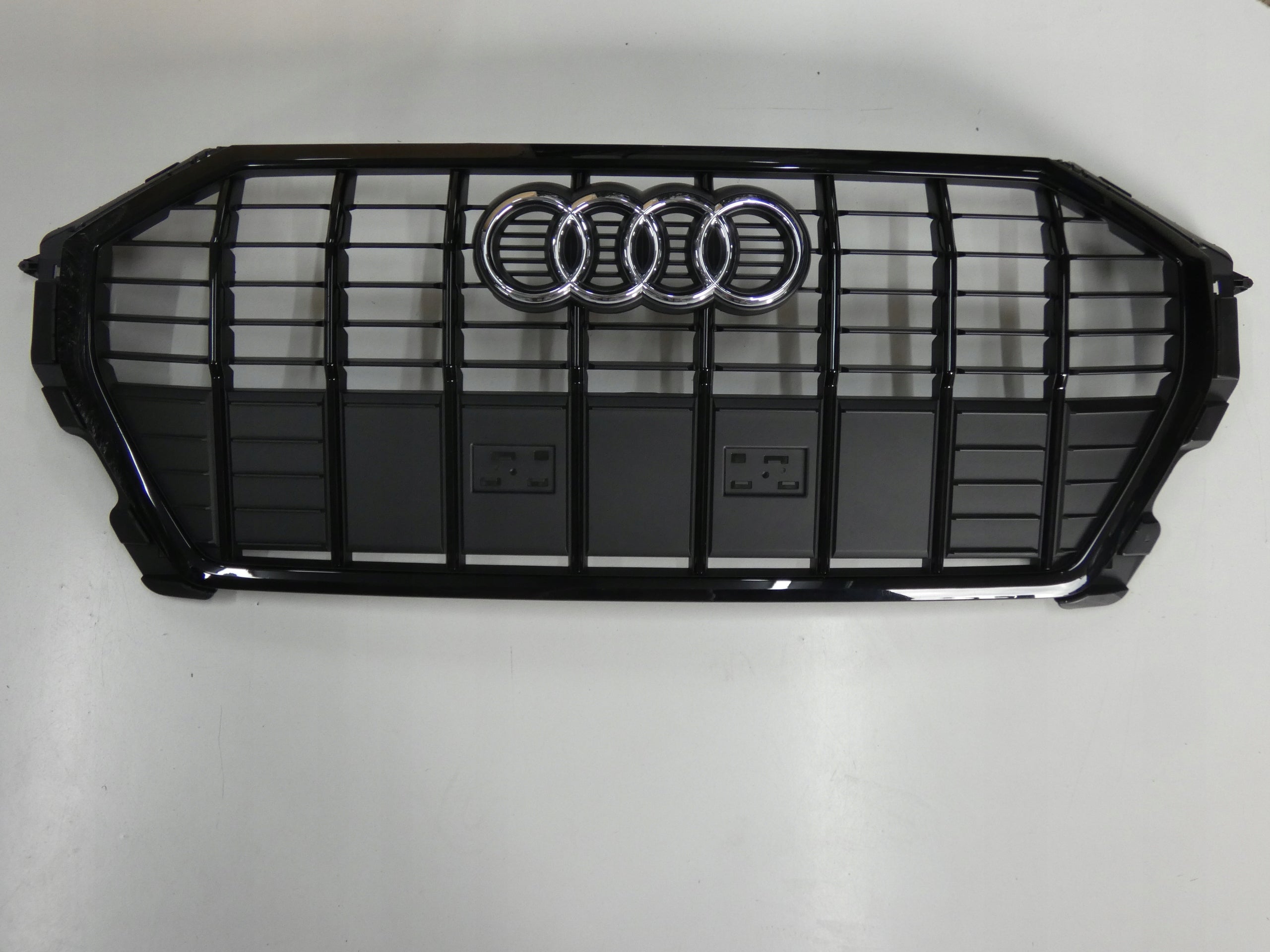  Kühlergrill Audi A8 Q3 83A FRONTGRILL 83A853651E Kühlergitter product image