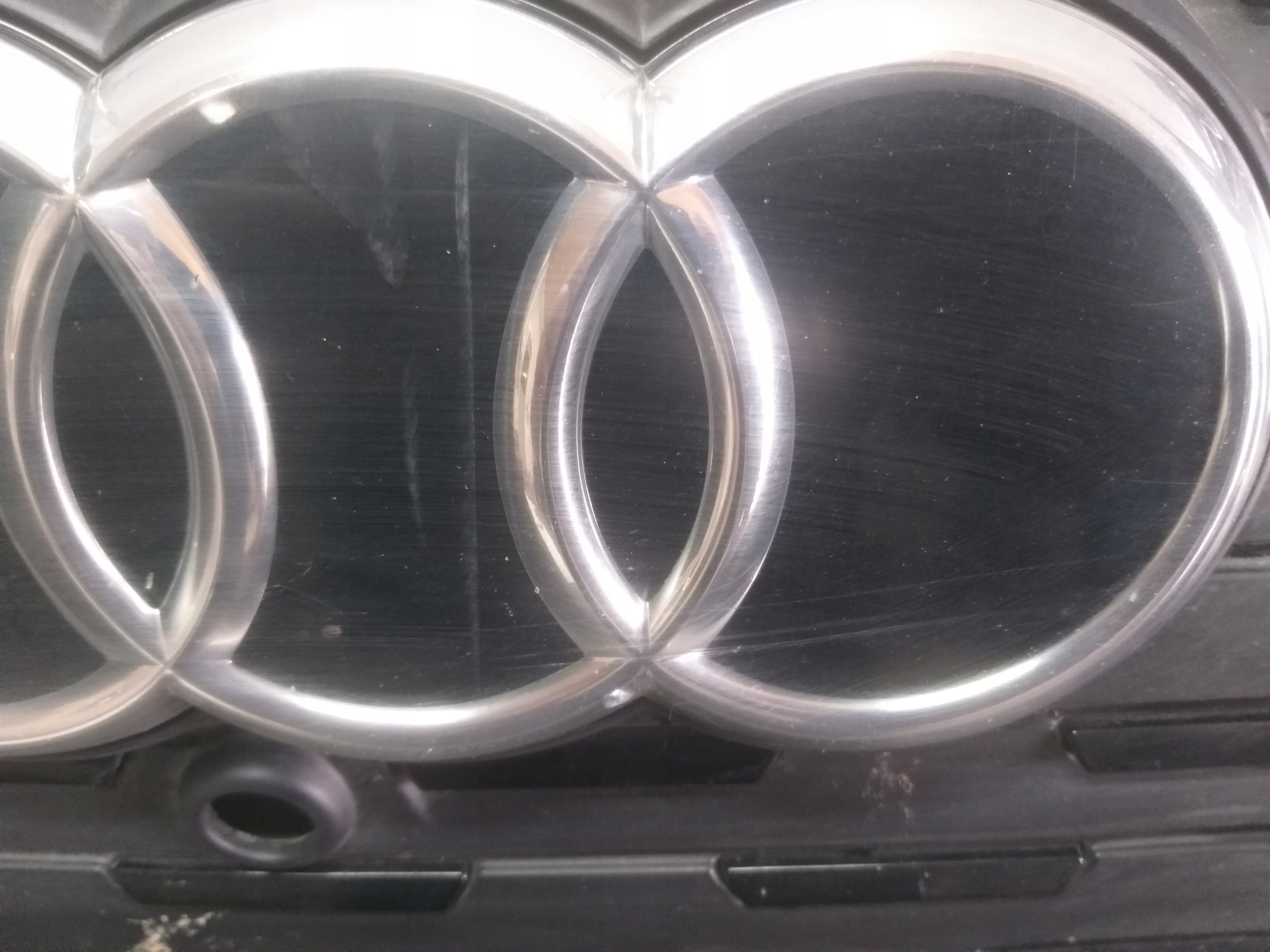 Kühlergrill Audi Q4 A8 E TRON FRONTGRILL 89A853651 Kühlergitter