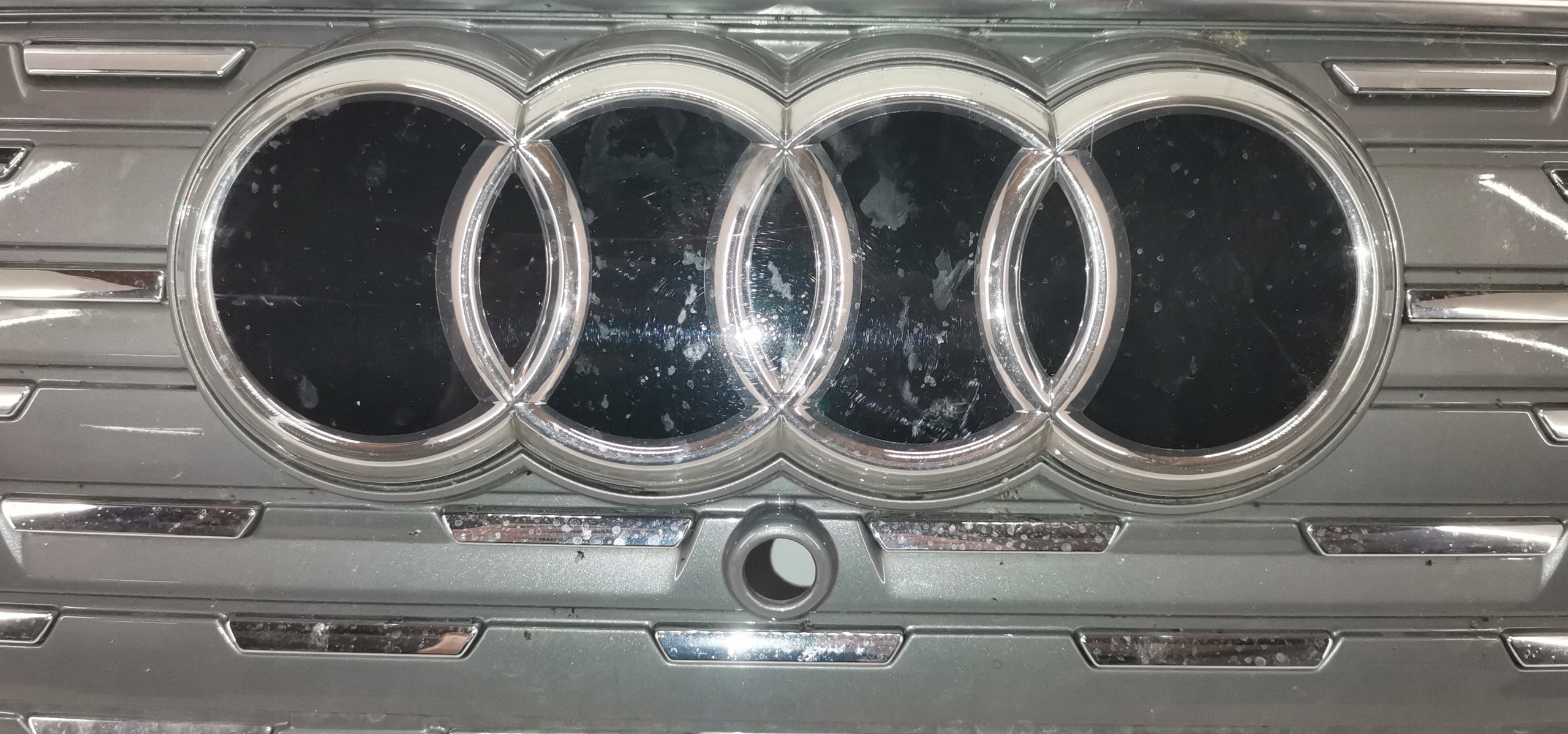 Kühlergrill Audi A8 Q4 E TRON FRONTGRILL 89A853651B8 Kühlergitter