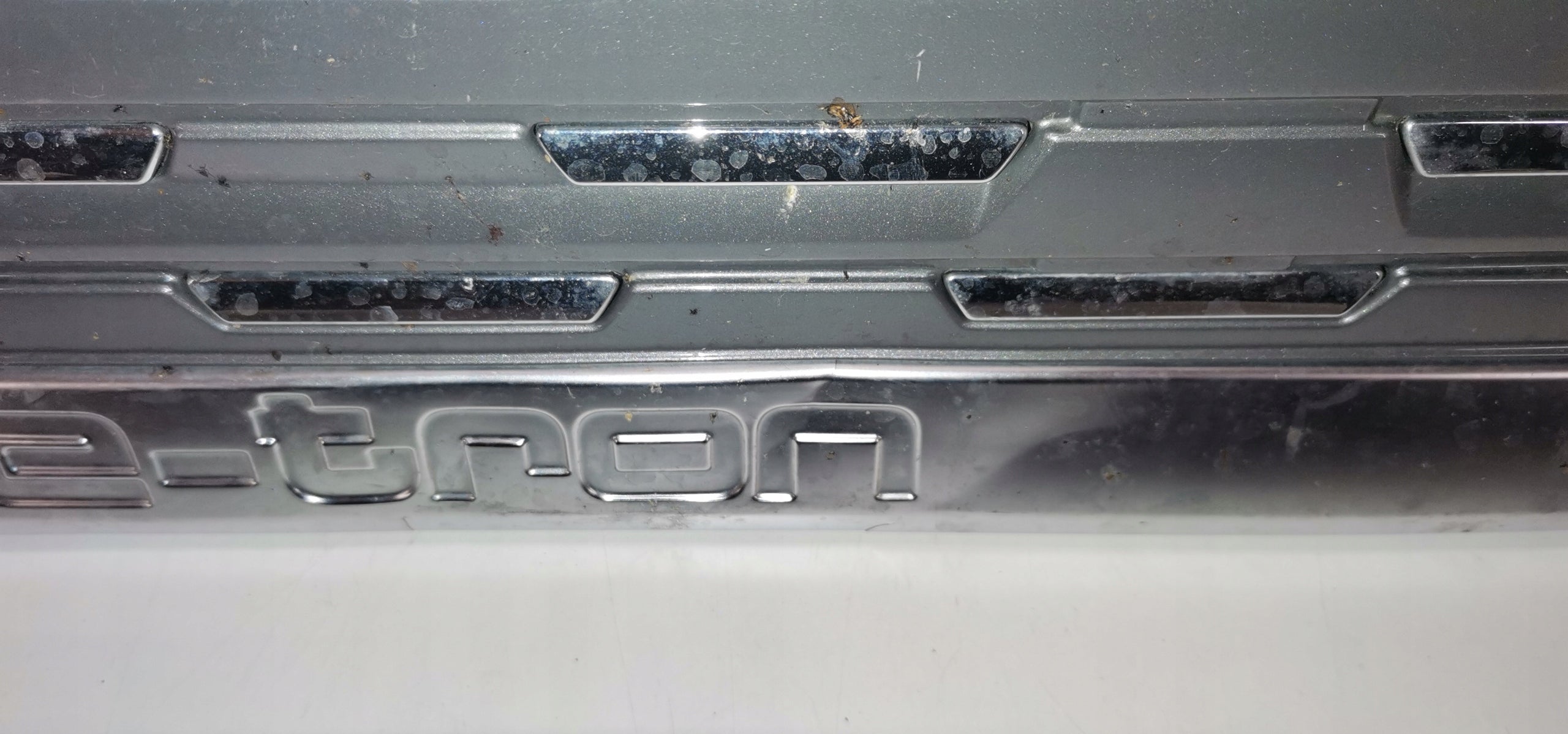 Kühlergrill Audi A8 Q4 E TRON FRONTGRILL 89A853651B8 Kühlergitter