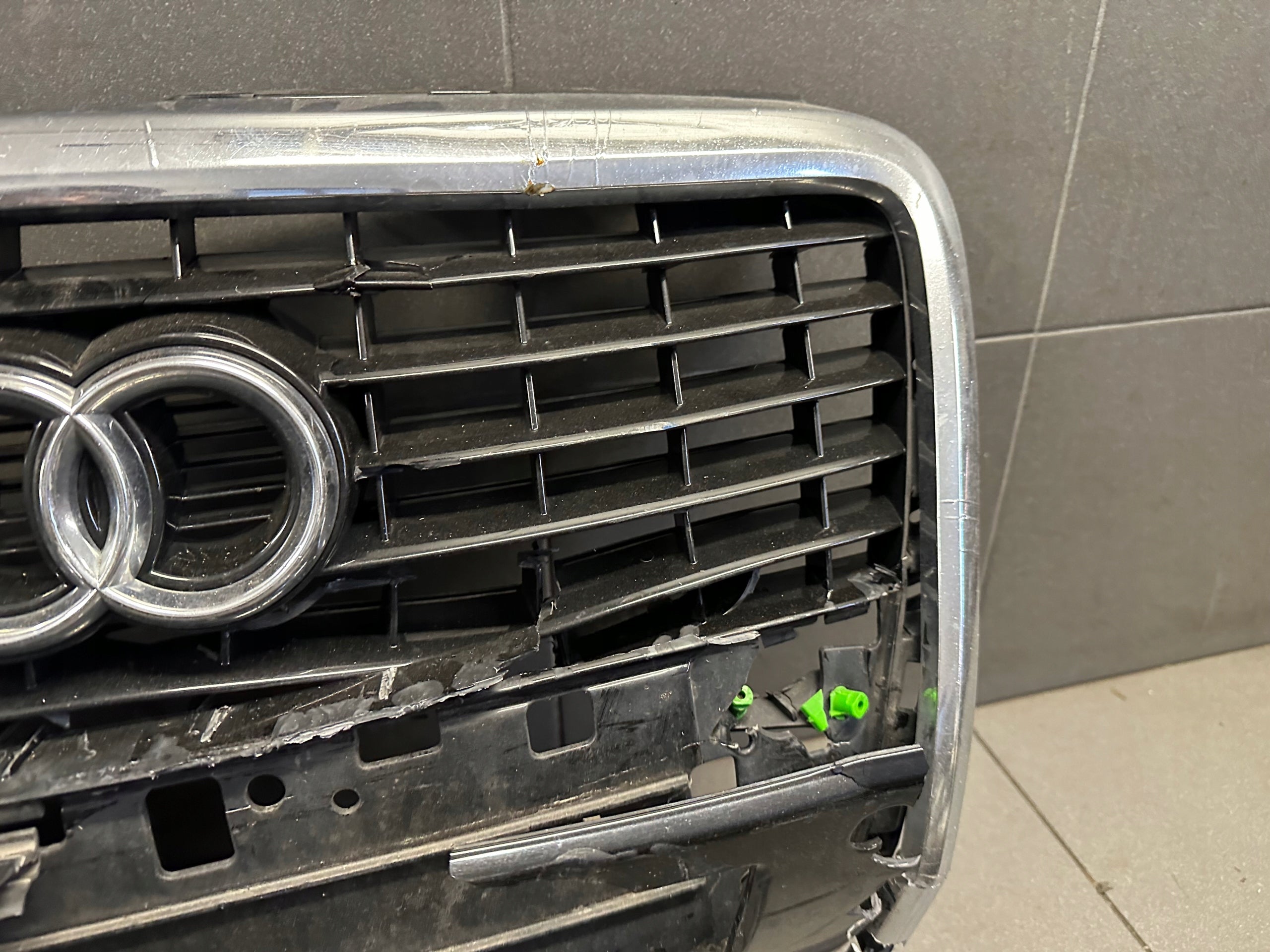 Kühlergrill Audi A8 D3 FRONTGRILL Kühlergitter