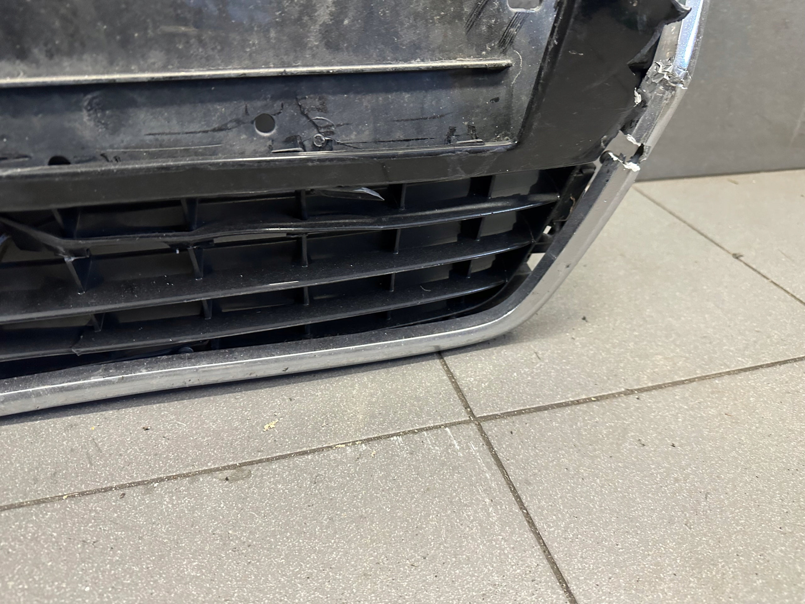 Kühlergrill Audi A8 D3 FRONTGRILL Kühlergitter