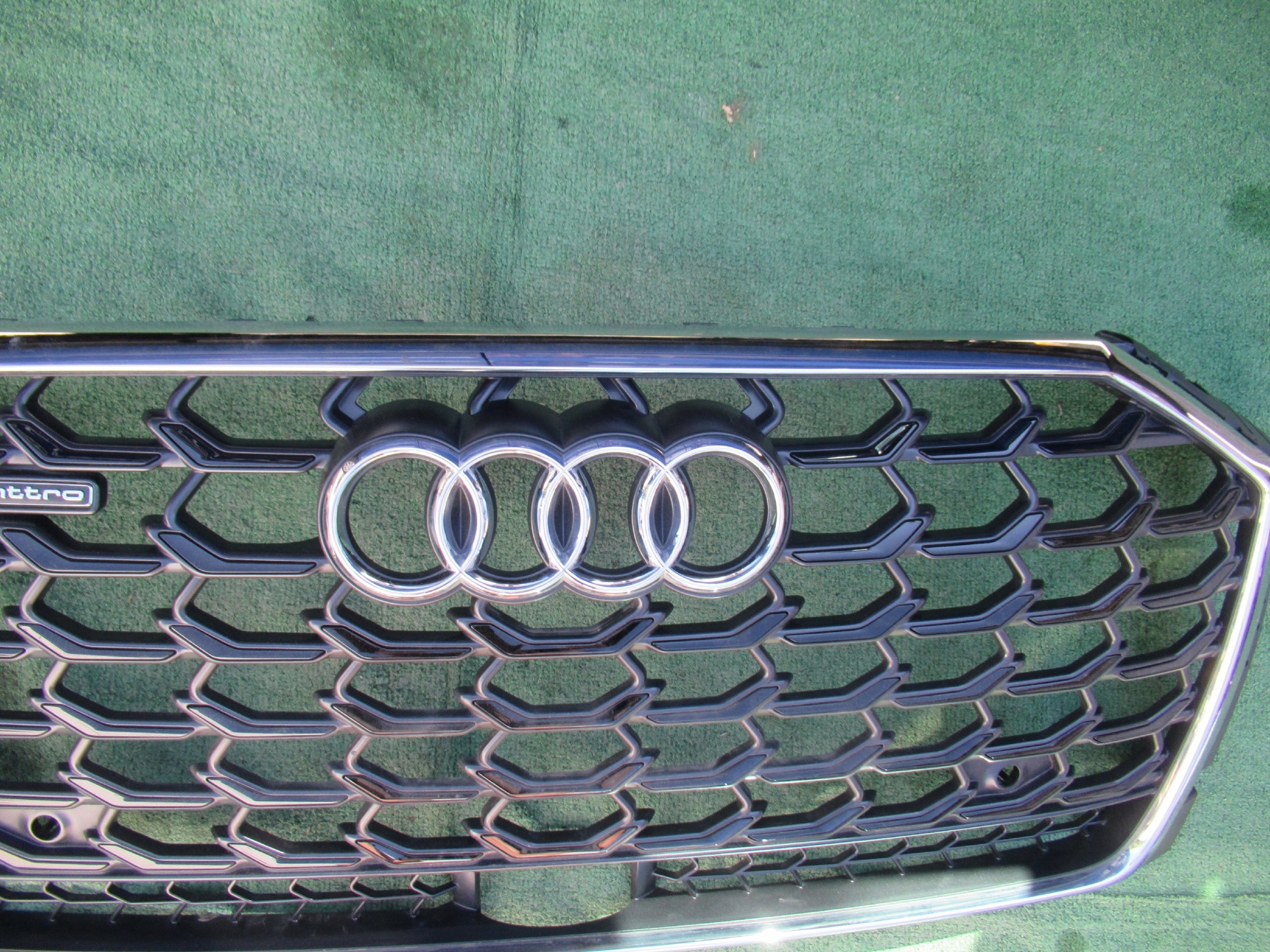 Kühlergrill Audi A8 FRONTGRILL 4N0853651AD Kühlergitter