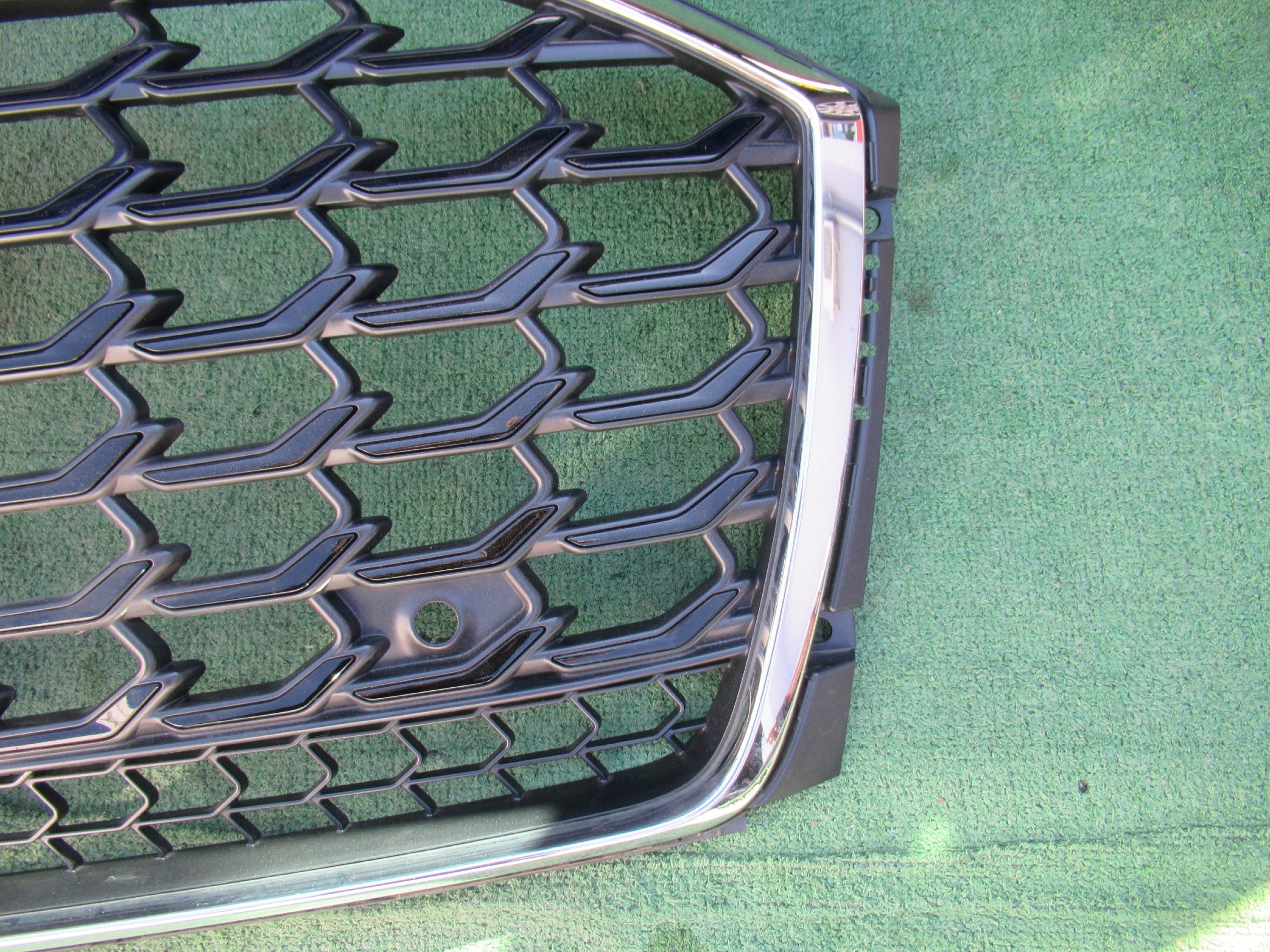 Kühlergrill Audi A8 FRONTGRILL 4N0853651AD Kühlergitter