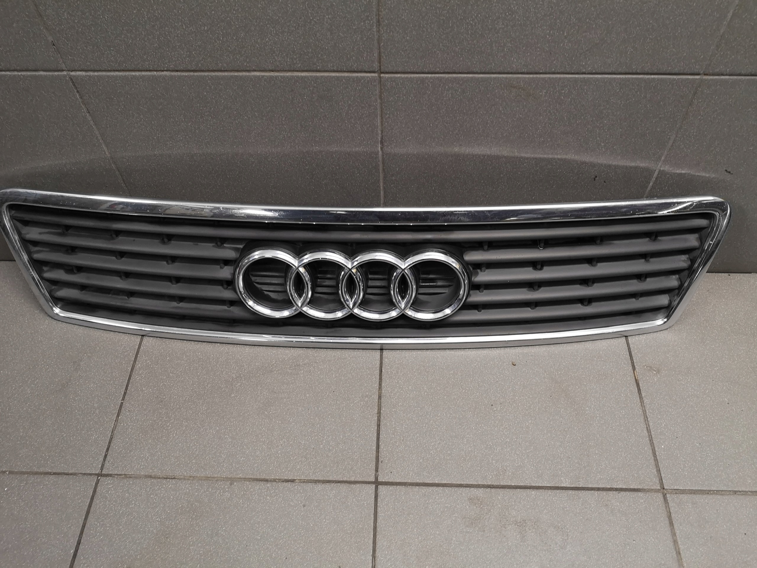  Kühlergrill Audi A8 D2 FRONTGRILL 4D0853651N Kühlergitter product image