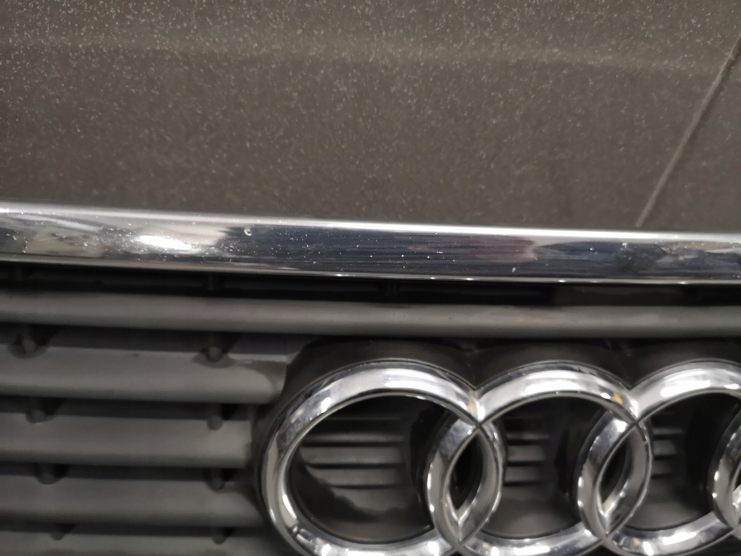 Kühlergrill Audi A8 D2 FRONTGRILL 4D0853651N Kühlergitter