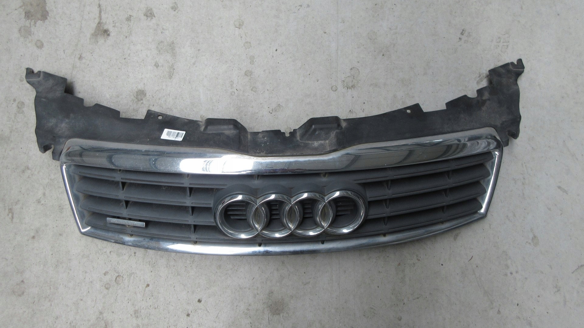 Kühlergrill Audi A8 D3 FRONTGRILL 4E0807653A Kühlergitter