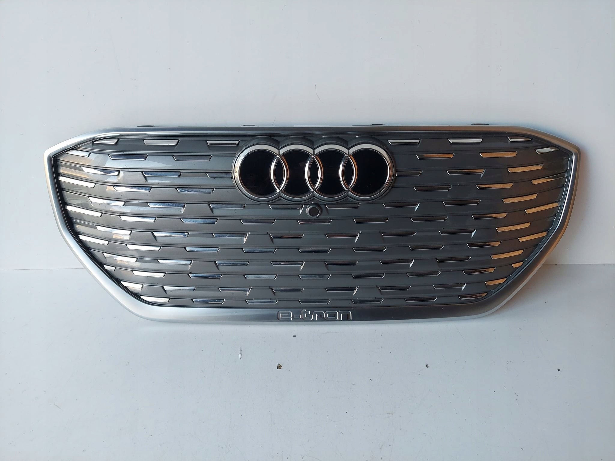 Kühlergrill Audi ETRON A8 Q4 FRONTGRILL 89A853651B8 Kühlergitter