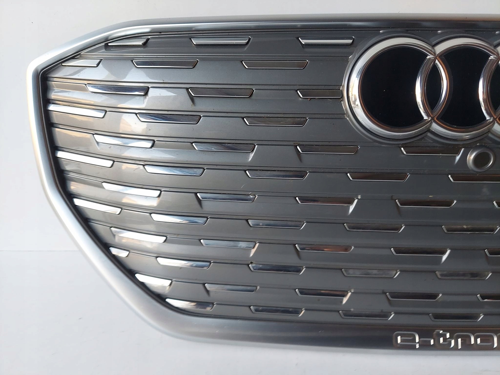 Kühlergrill Audi ETRON A8 Q4 FRONTGRILL 89A853651B8 Kühlergitter