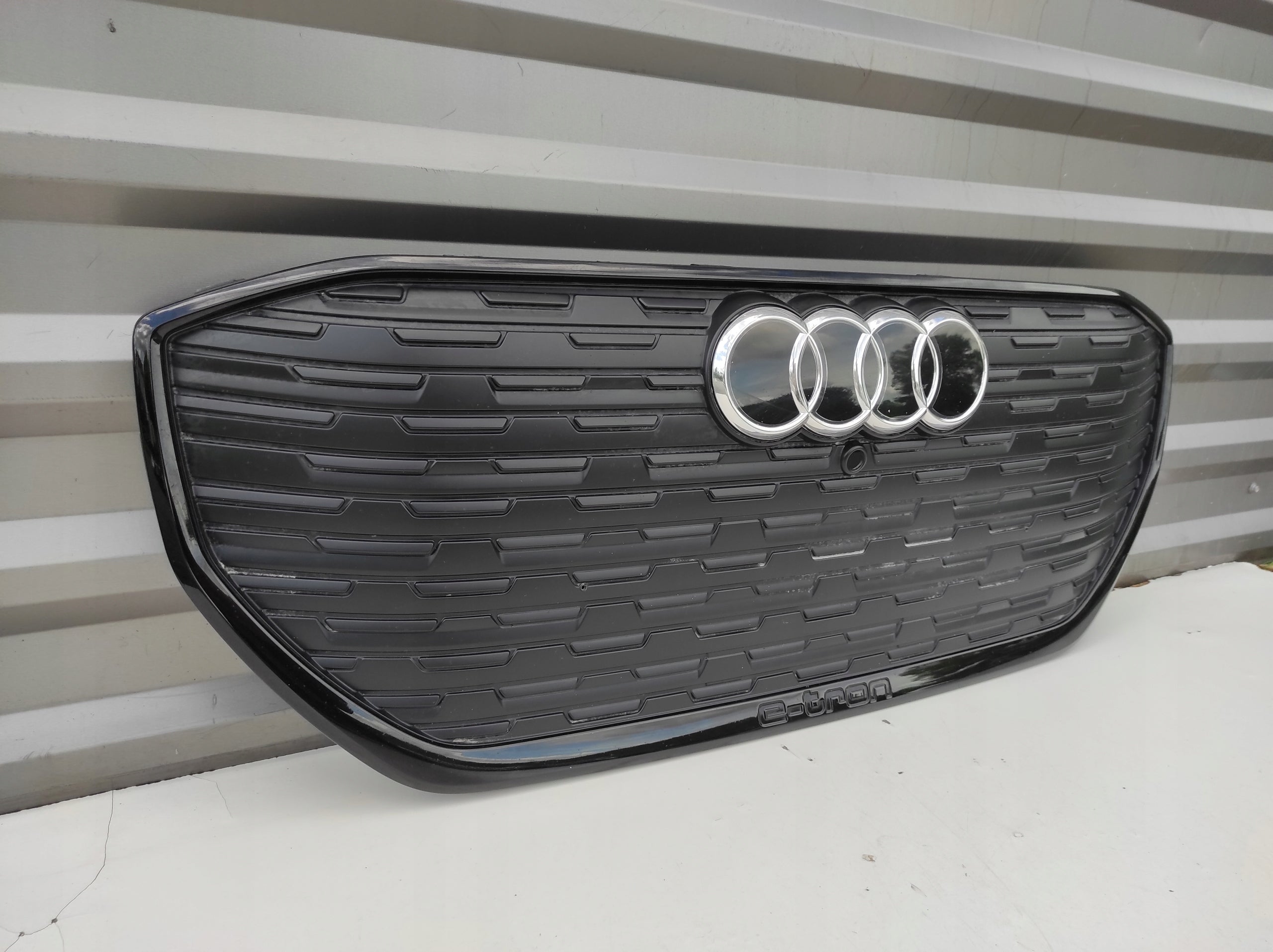 Kühlergrill Audi Q4 A8 ETRON FRONTGRILL 89A853653A Kühlergitter