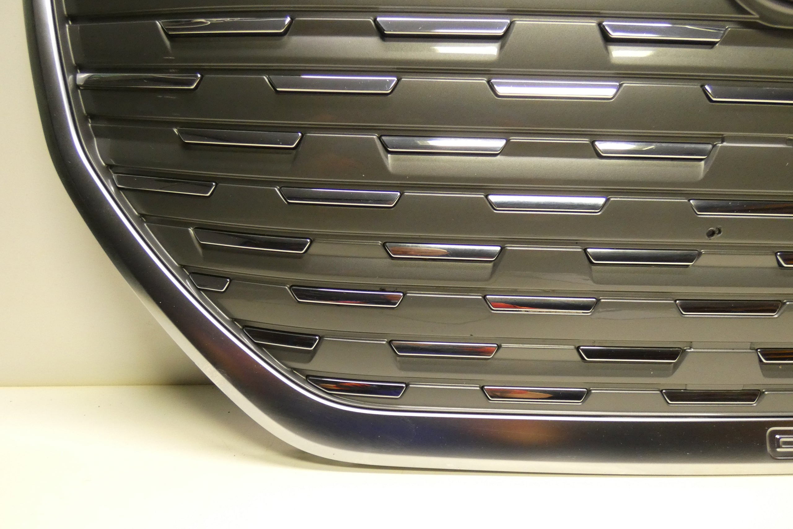 Kühlergrill Audi A8 ETRON Q4 FRONTGRILL 89A853651BA Kühlergitter