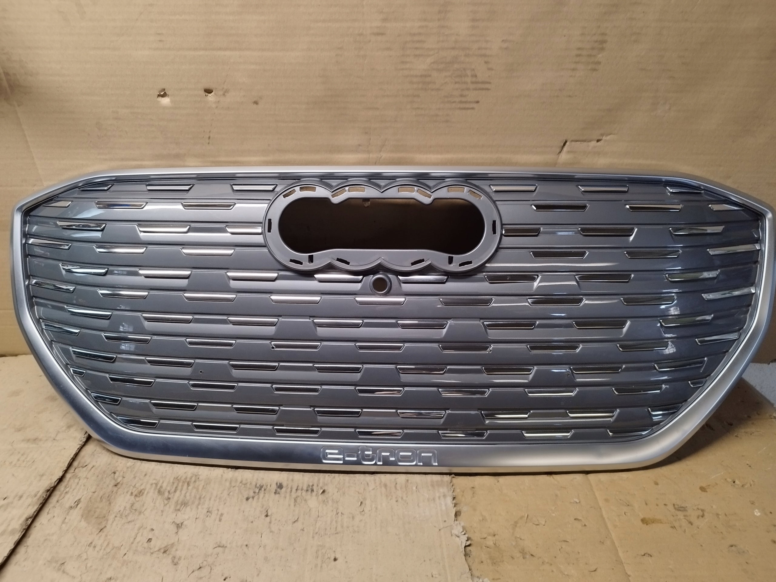  Kühlergrill Audi ETRON A8 Q4 FRONTGRILL 89A853651BA Kühlergitter product image