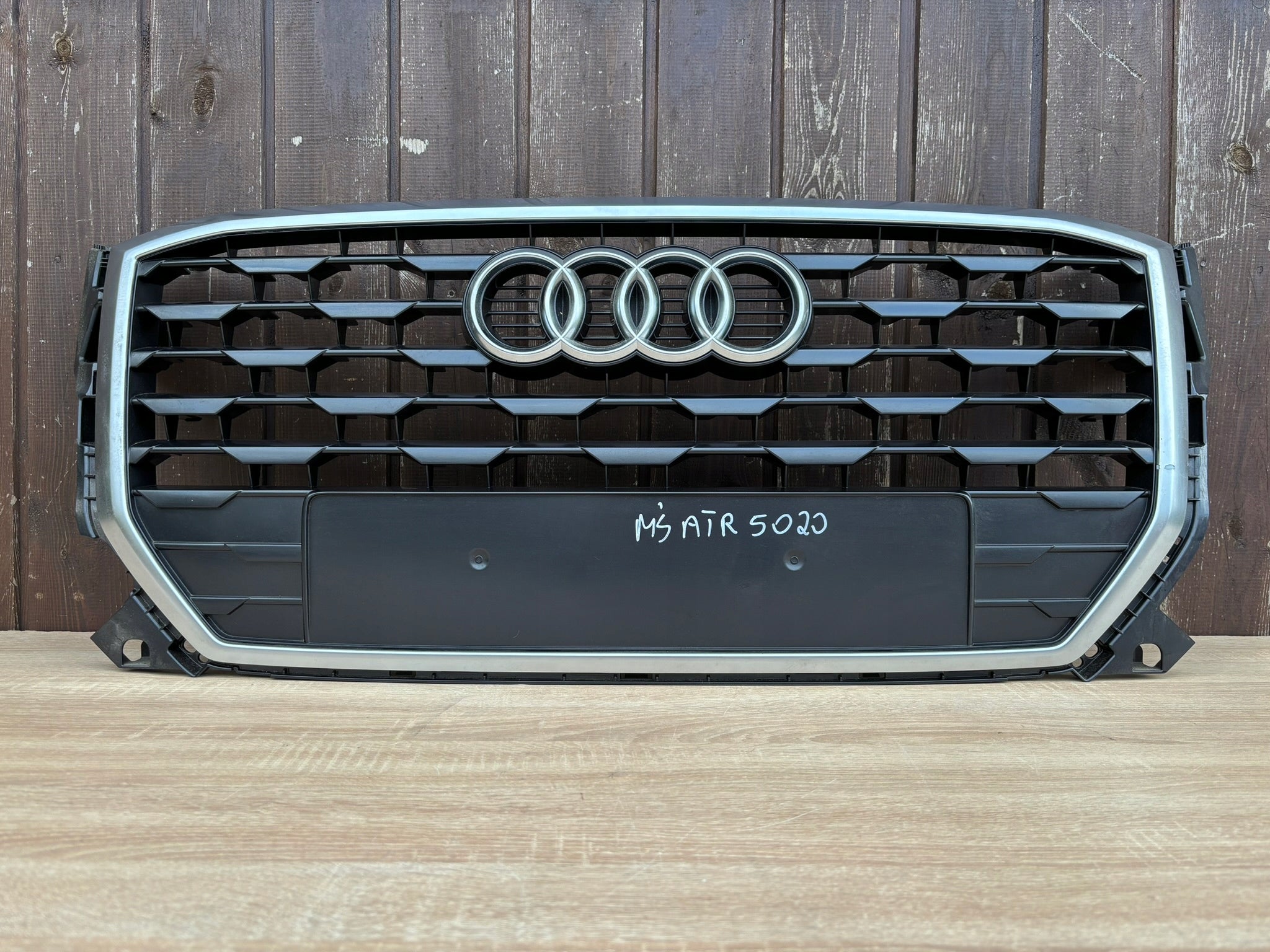 Kühlergrill Audi Q2 81A A8 AM FRONTGRILL 81A853651K1 Kühlergitter