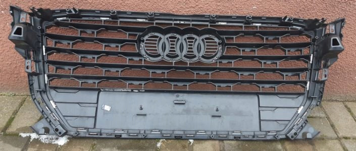 Kühlergrill Audi A8 Q2 FRONTGRILL 81A85365181 Kühlergitter