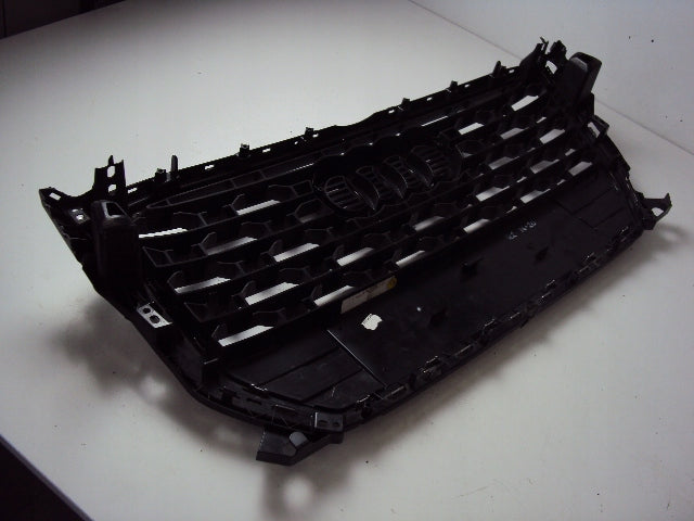 Kühlergrill Audi A8 Q2 FRONTGRILL 81a853651 Kühlergitter