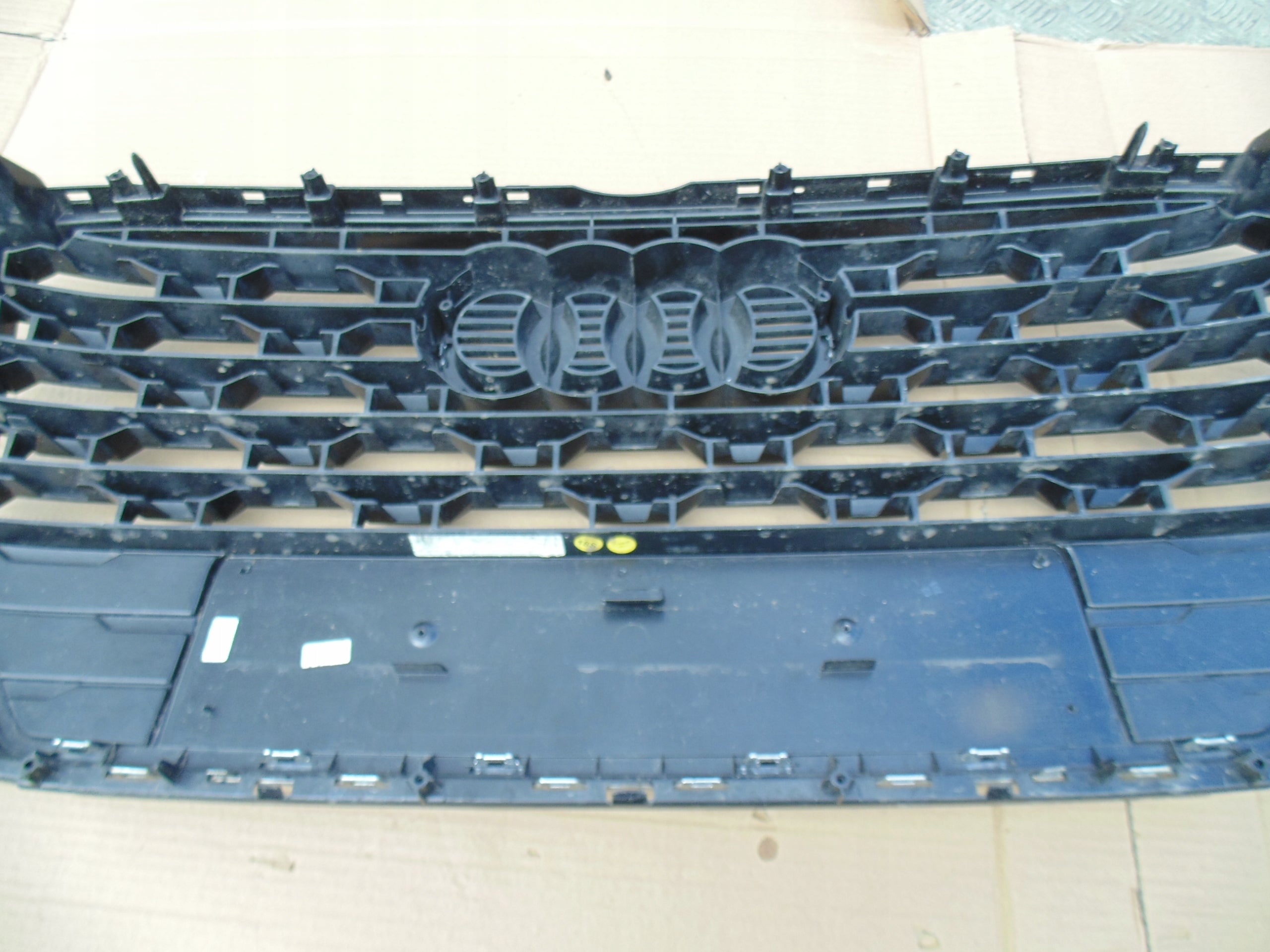 Kühlergrill Audi Q2 81A A8 FRONTGRILL 81A853651Au Kühlergitter