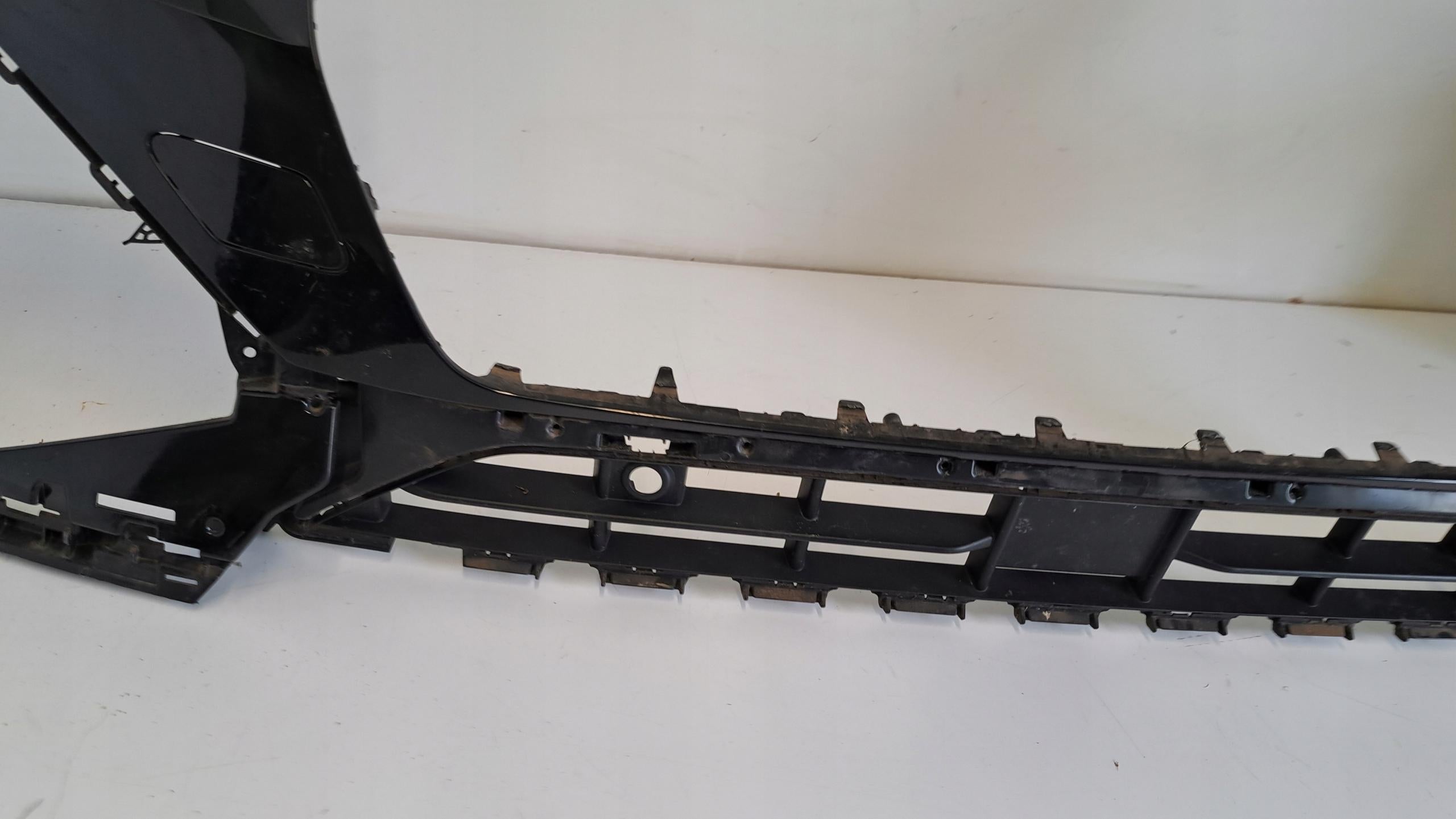 Kühlergrill Audi A8 Q2 FRONTGRILL 81A80743781 Kühlergitter