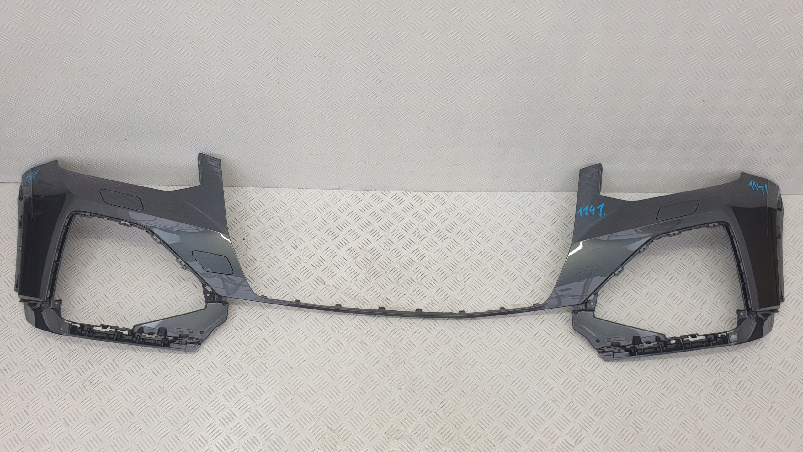 Kühlergrill Audi Q2 A8 FRONTGRILL 81A807437 Kühlergitter