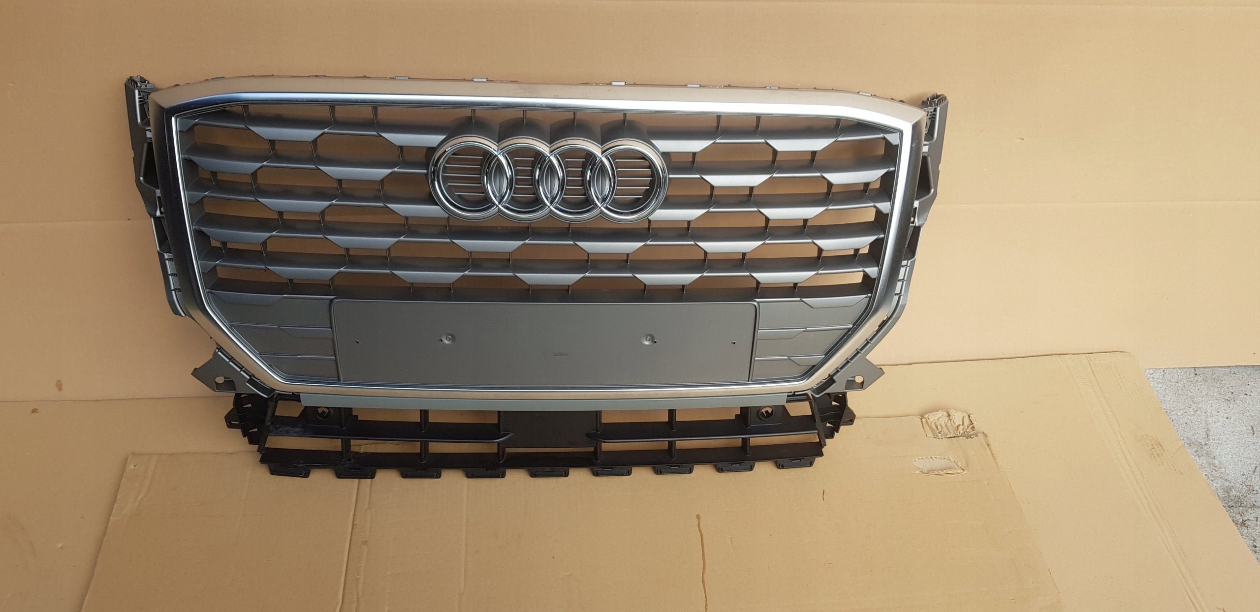  Kühlergrill Audi Q2 81A A8 FRONTGRILL 81A853651Au Kühlergitter product image