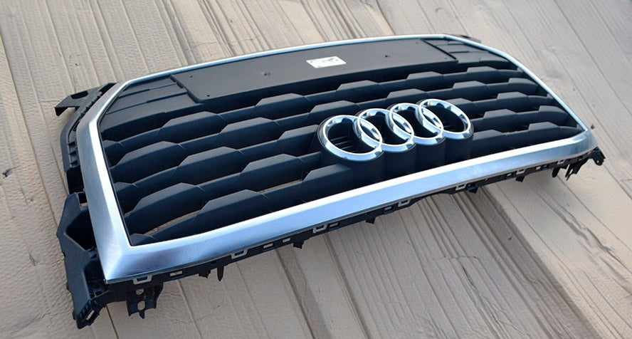 Kühlergrill Audi A8 Q2 FRONTGRILL 81A853651 Kühlergitter