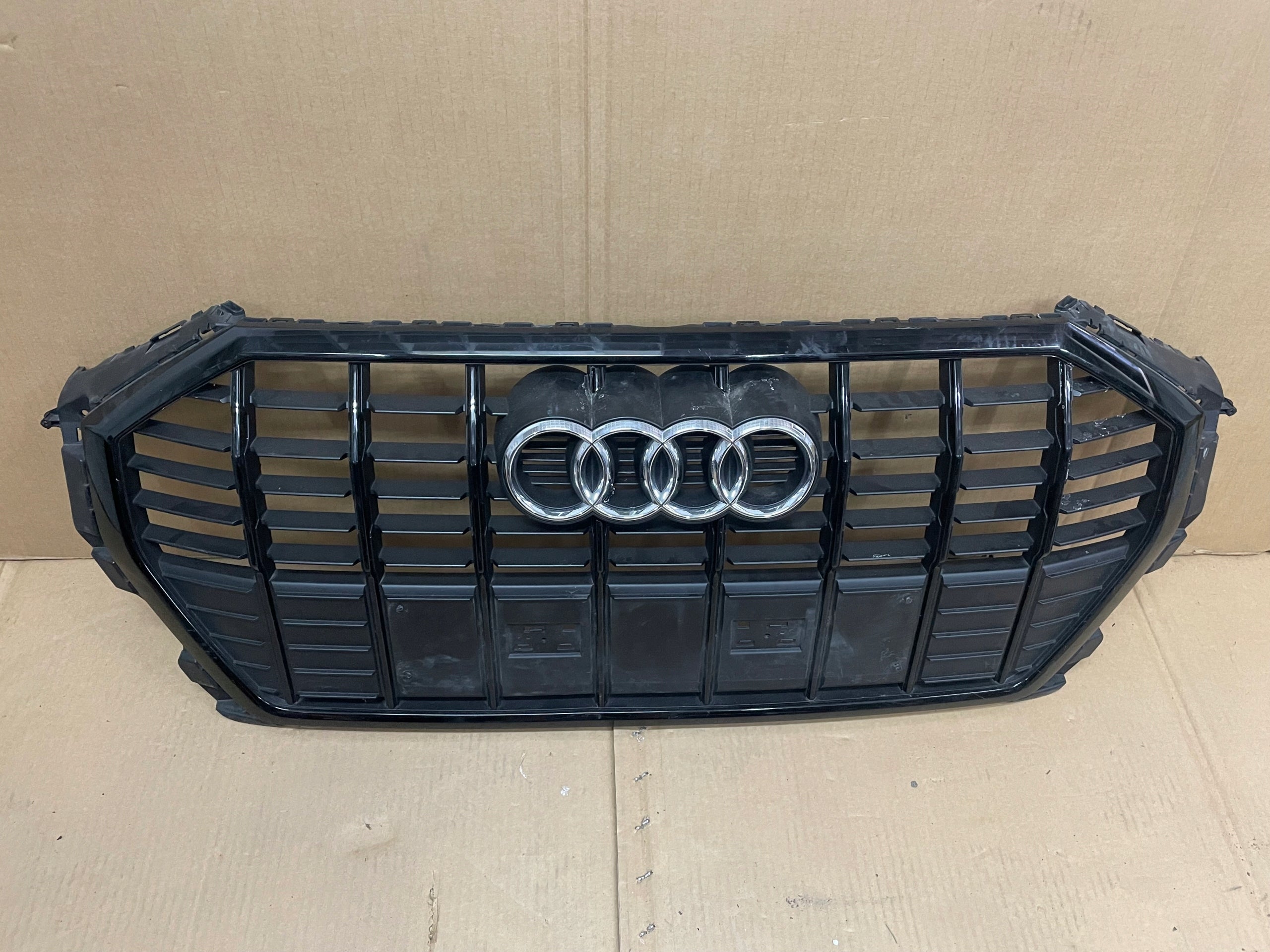  Kühlergrill Audi A8 Q3 83A FRONTGRILL 83A853651Ca Kühlergitter product image