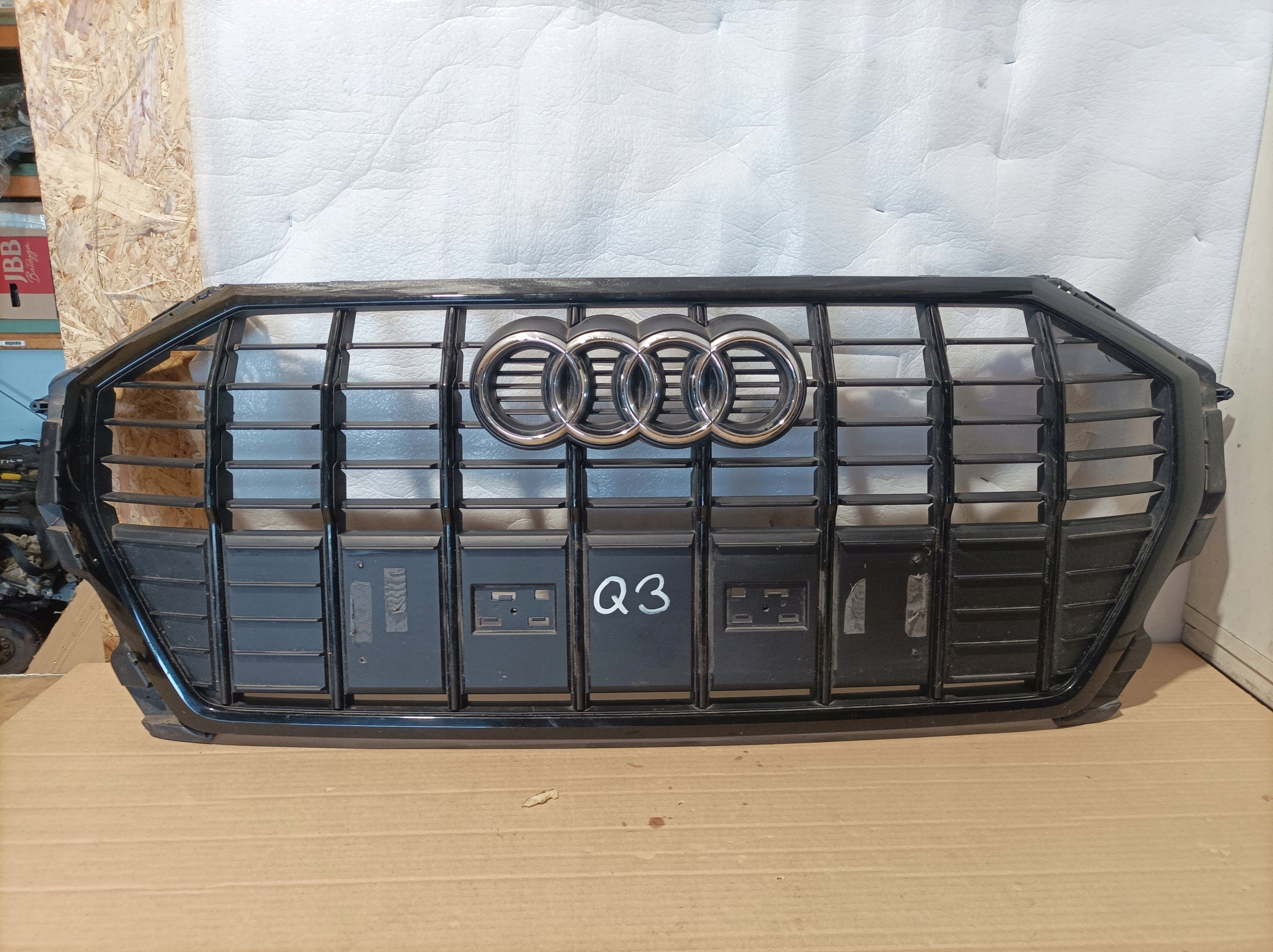  Kühlergrill Audi A8 Q3 FRONTGRILL 83A853651C Kühlergitter product image