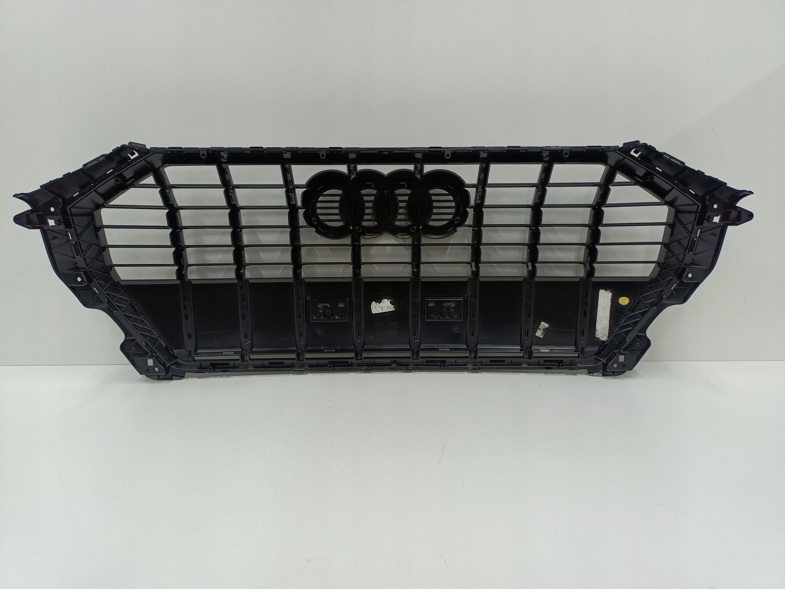 Kühlergrill Audi A8 Q3 83A FRONTGRILL 83A853651E Kühlergitter