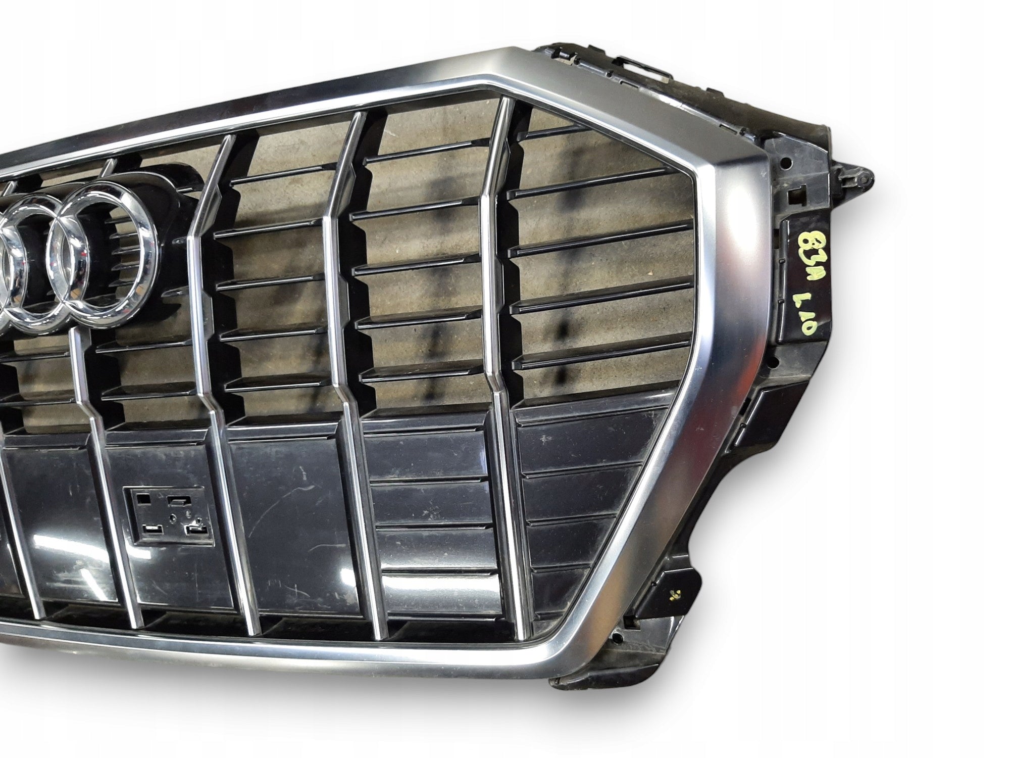 Kühlergrill Audi A8 Q3 FRONTGRILL 83A853651E Kühlergitter