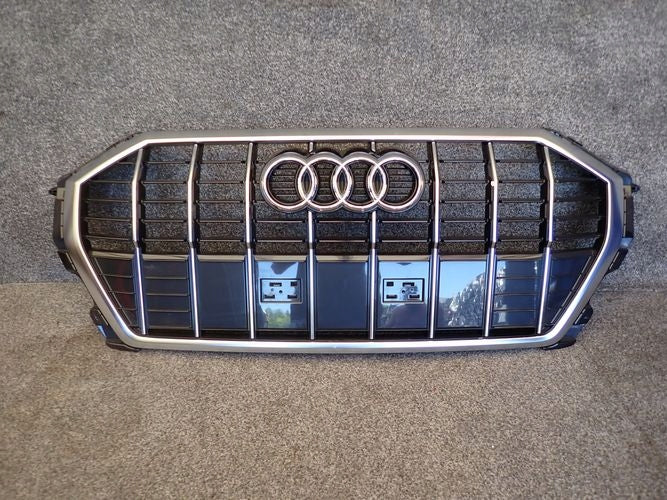 Kühlergrill Audi Q3 A8 FRONTGRILL 83A853651F8 Kühlergitter