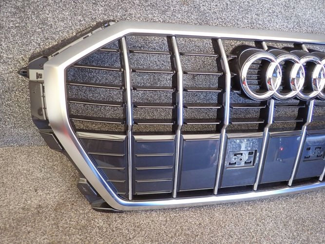 Kühlergrill Audi Q3 A8 FRONTGRILL 83A853651F8 Kühlergitter