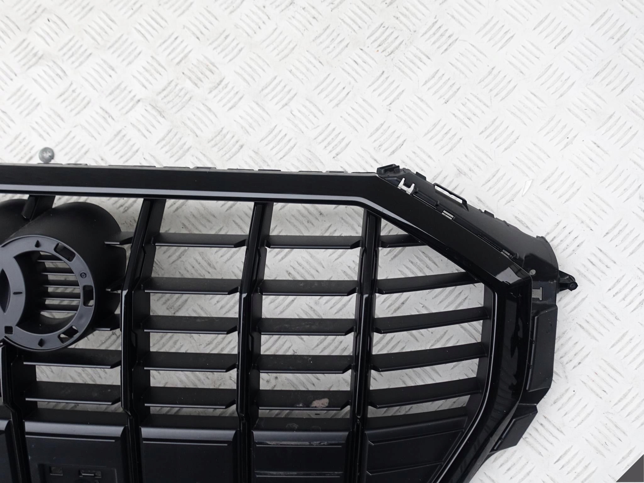 Kühlergrill Audi A8 Q3 FRONTGRILL 83A853651Bg Kühlergitter