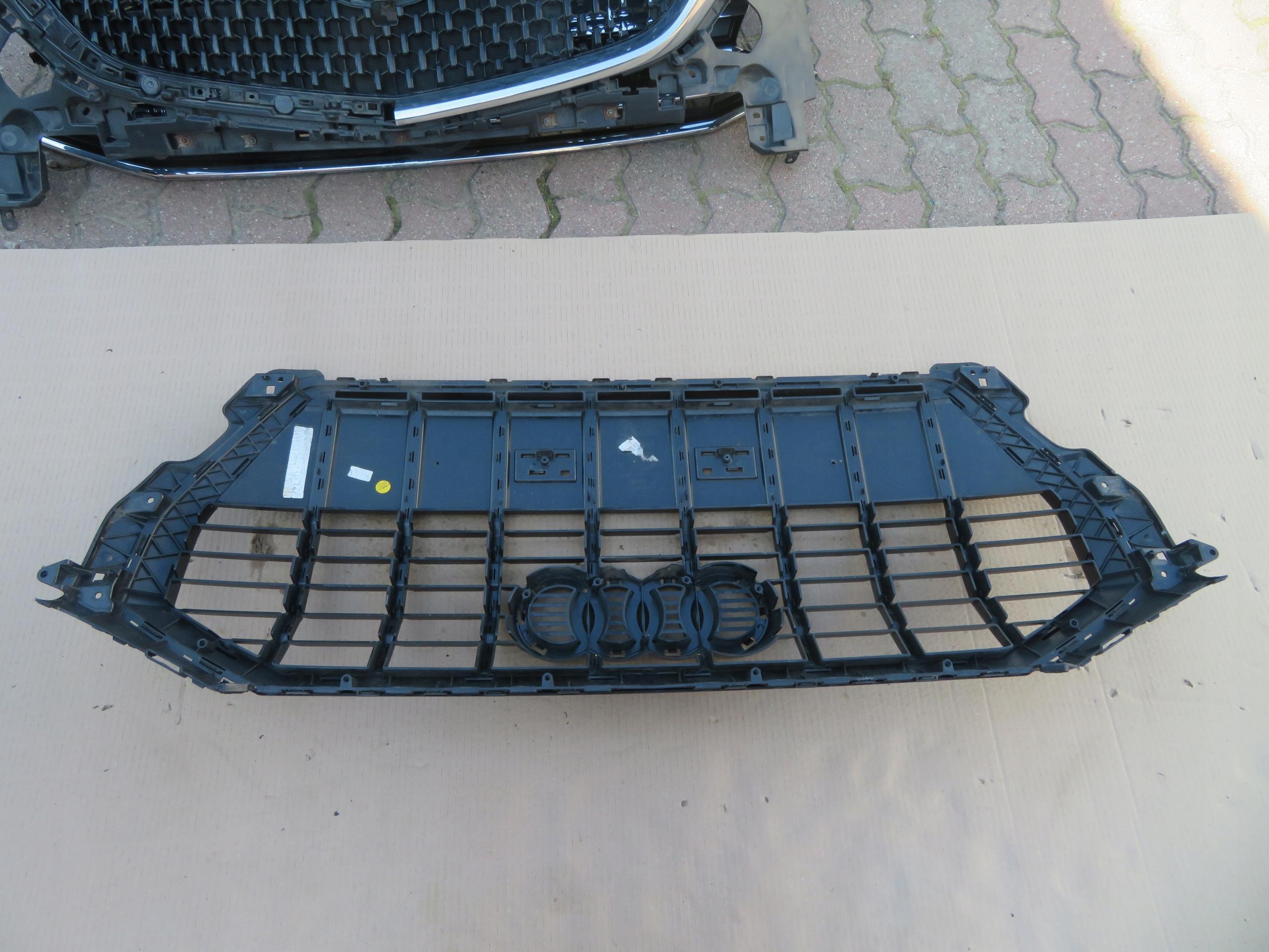 Kühlergrill Audi Q3 83A A8 FRONTGRILL 83A853651EF Kühlergitter