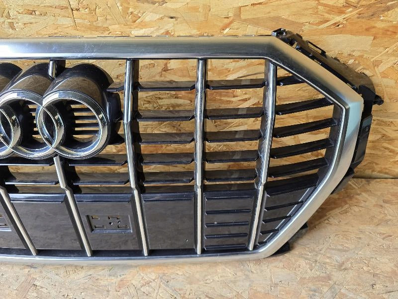 Kühlergrill Audi A8 Q3 FRONTGRILL 83A853651E Kühlergitter