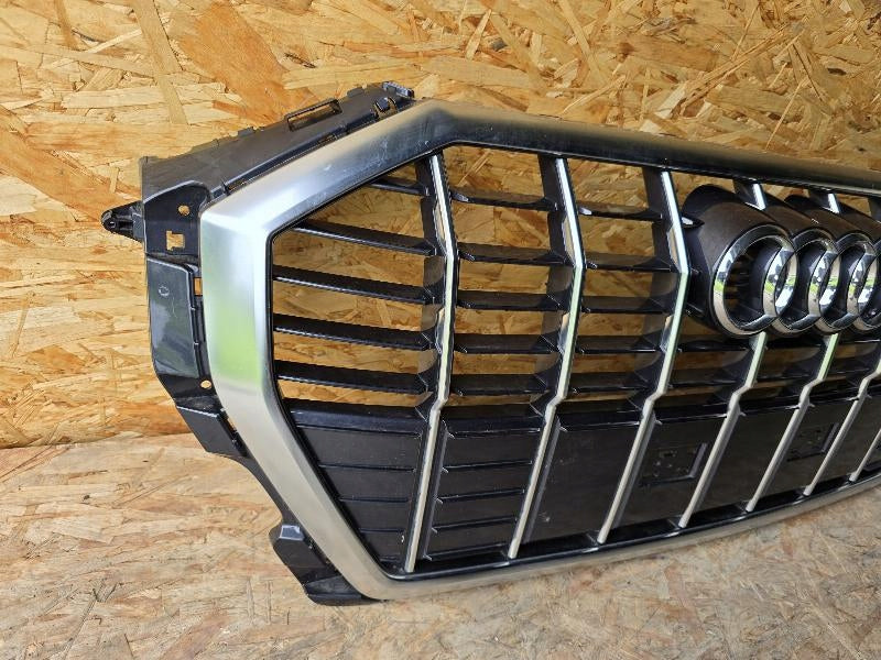 Kühlergrill Audi A8 Q3 FRONTGRILL 83A853651E Kühlergitter