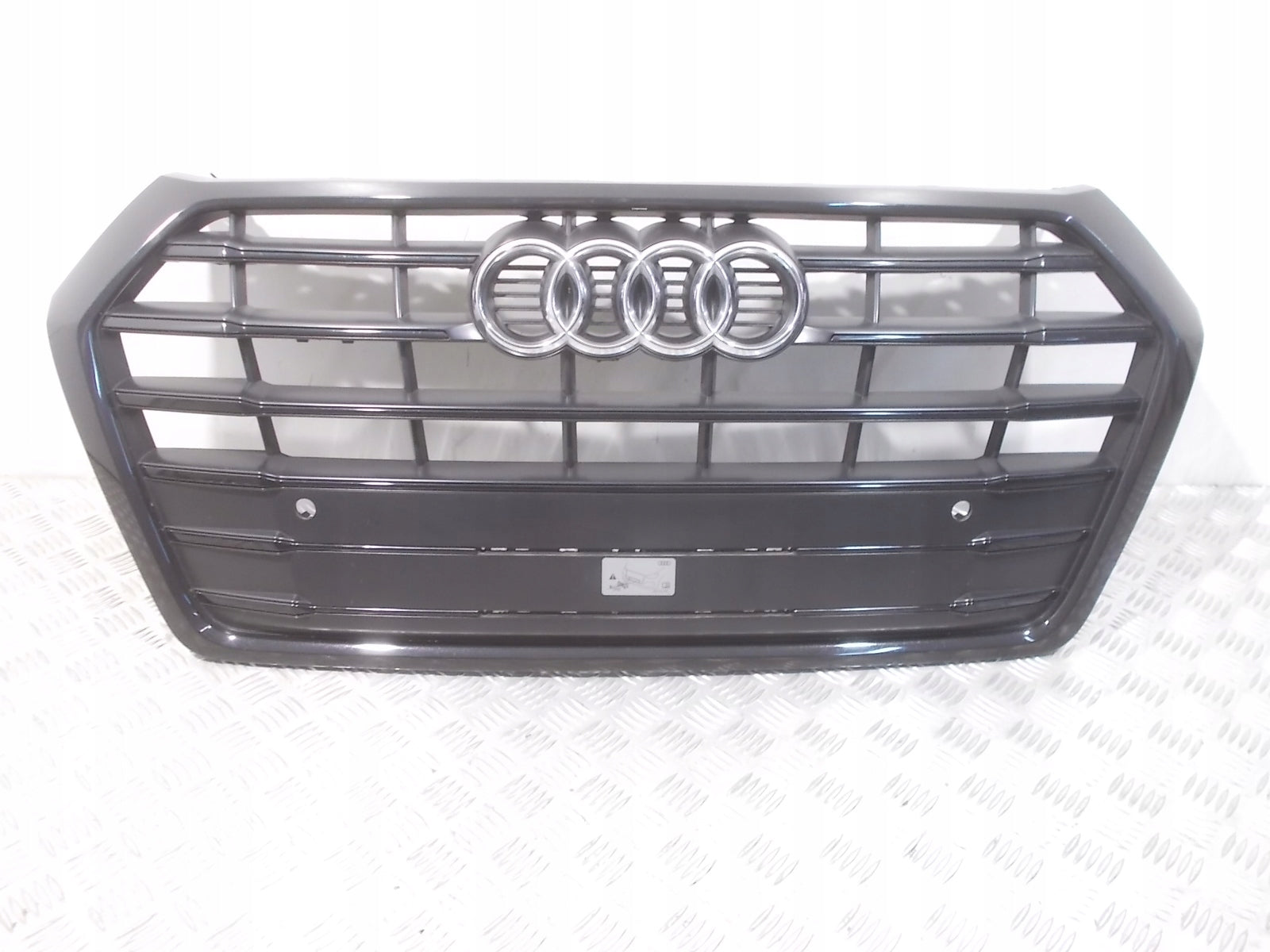 Kühlergrill Audi Q5 A8 FRONTGRILL 80A853651C Kühlergitter