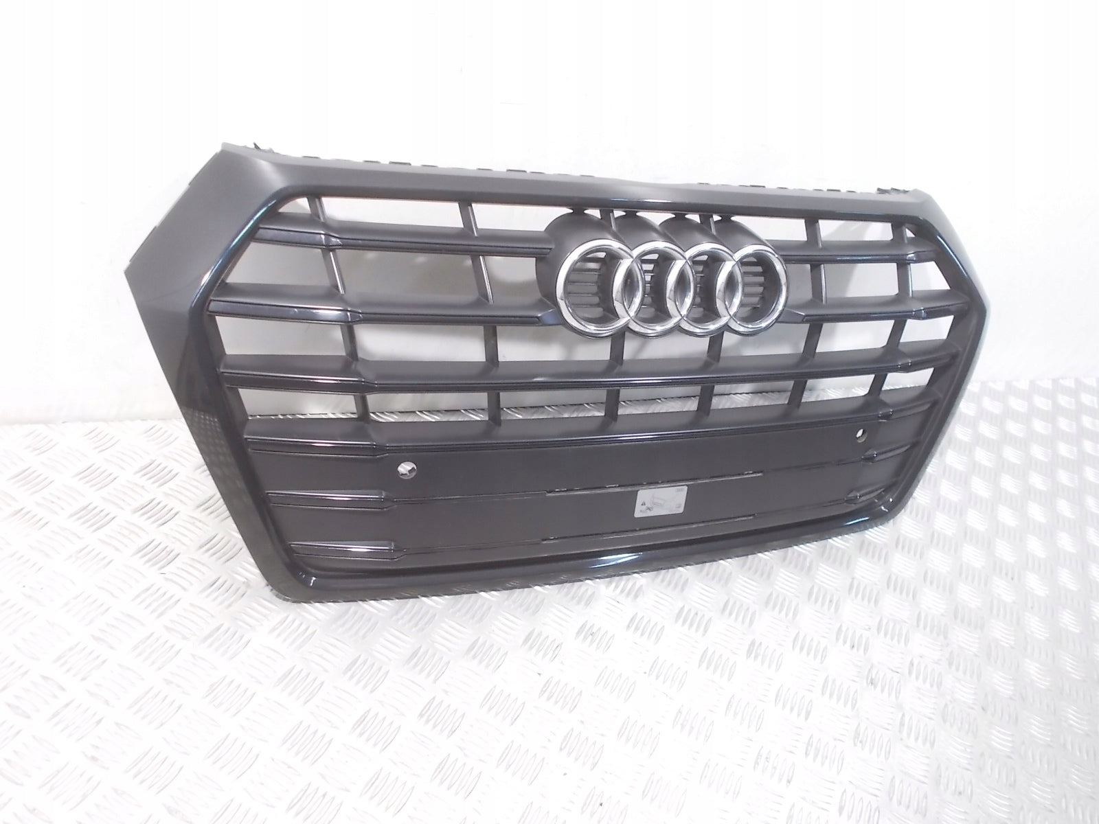 Kühlergrill Audi Q5 A8 FRONTGRILL 80A853651C Kühlergitter