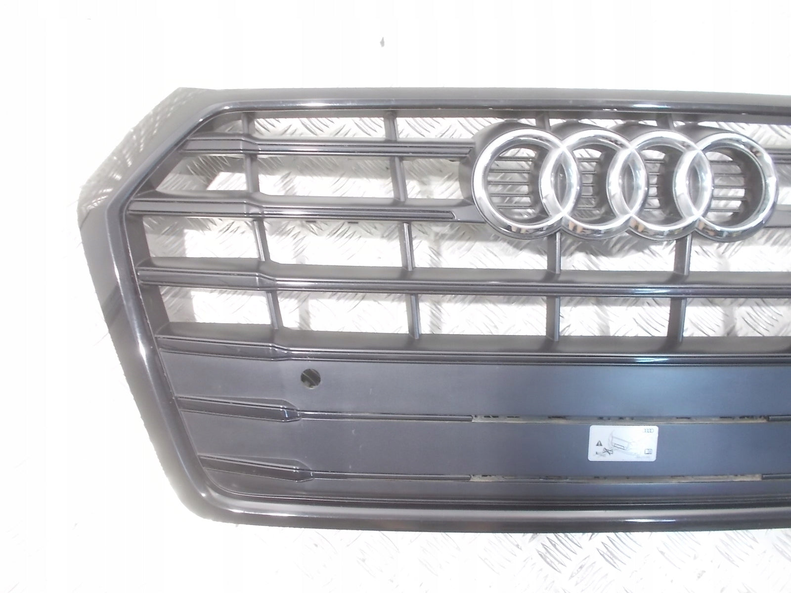 Kühlergrill Audi Q5 A8 FRONTGRILL 80A853651C Kühlergitter