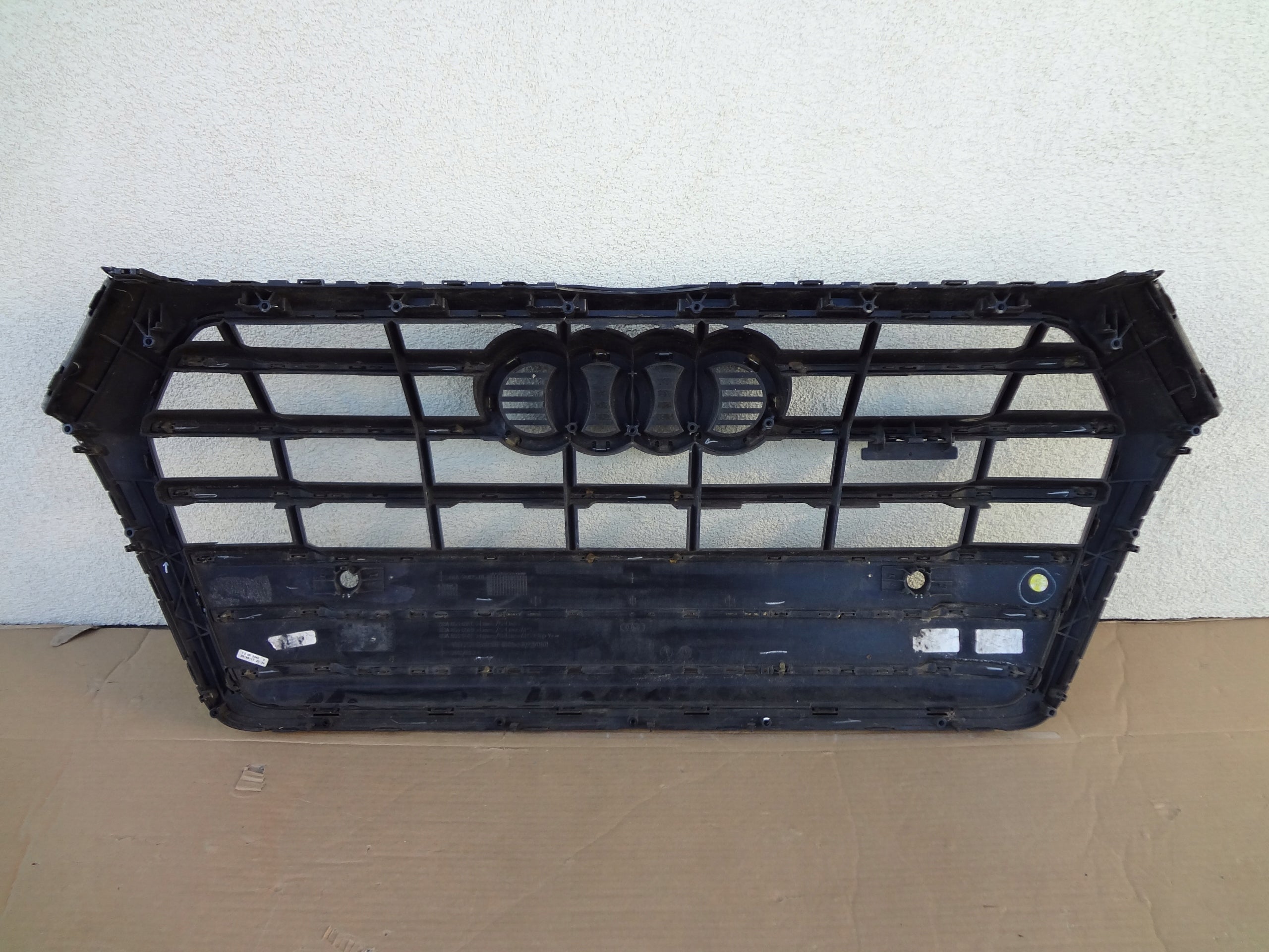 Kühlergrill Audi A8 Q5 FRONTGRILL 80A853651C Kühlergitter