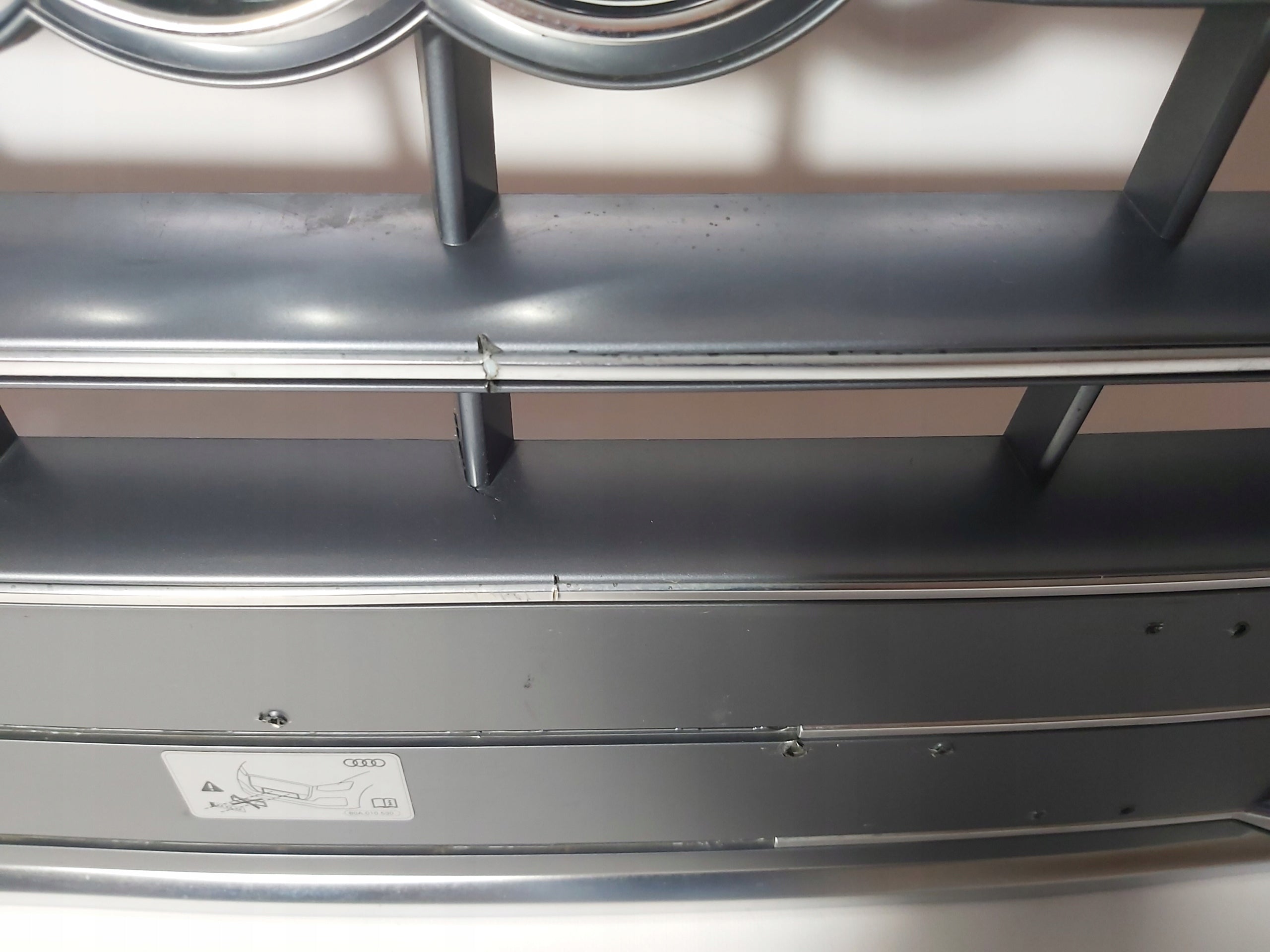 Kühlergrill Audi Q5 TT A8 FRONTGRILL 80A853651 Kühlergitter