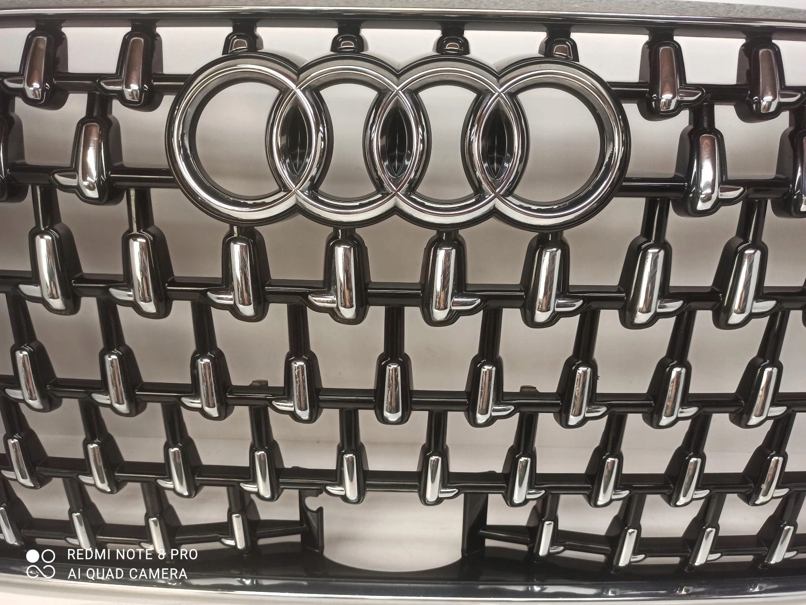 Kühlergrill Audi A8 D5 S8 FRONTGRILL 4N0853651AA Kühlergitter