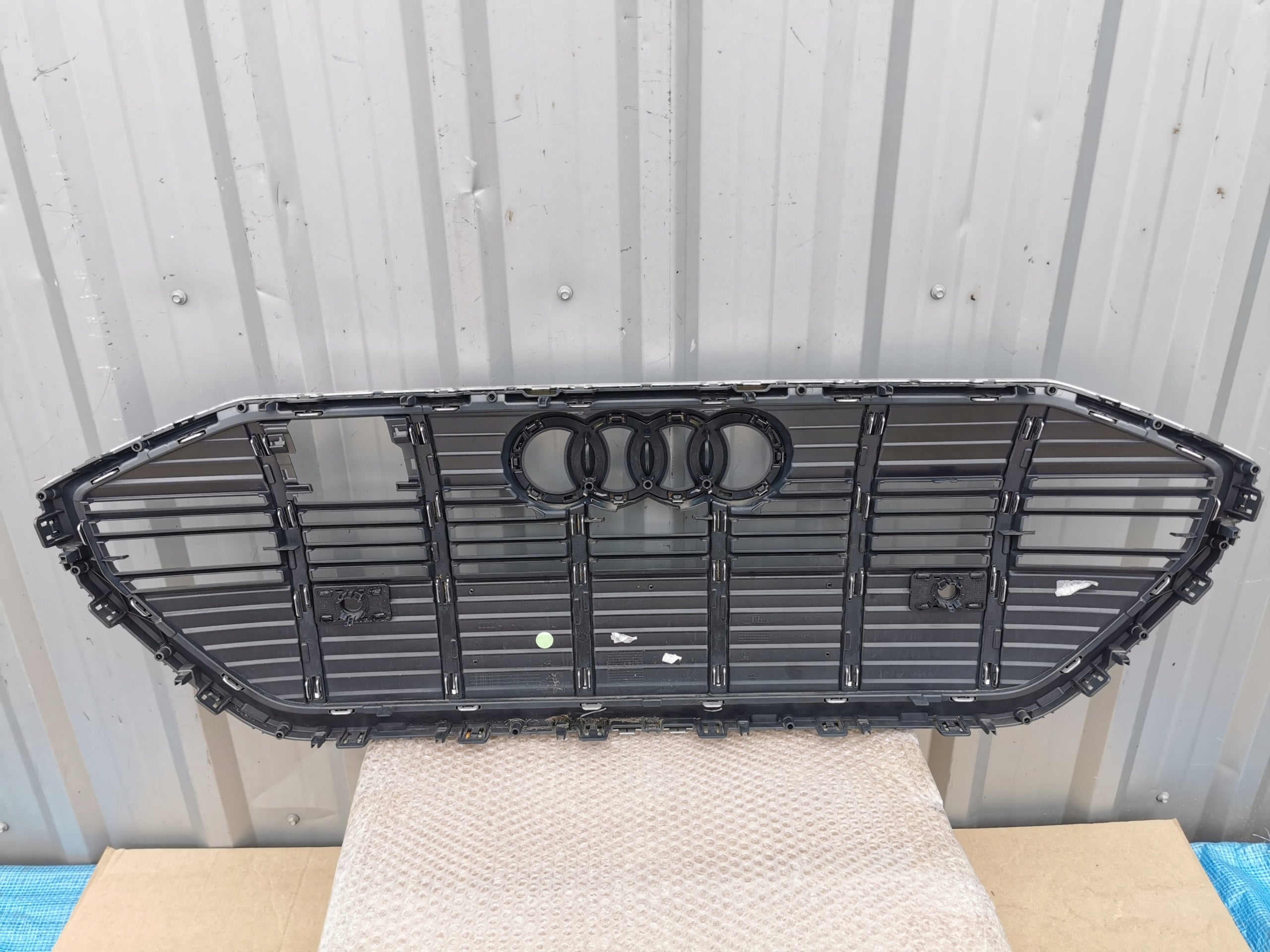 Kühlergrill Audi ETRON 4KE FRONTGRILL 4KE853651AU Kühlergitter