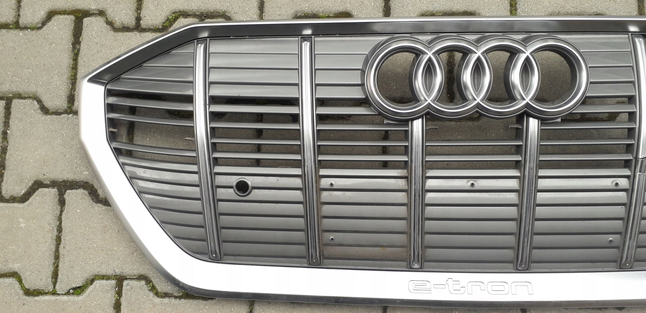 Kühlergrill Audi ETRON 4KE FRONTGRILL 4KE853651GR Kühlergitter