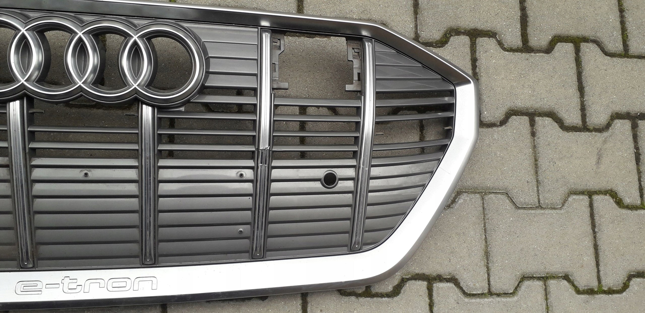 Kühlergrill Audi ETRON 4KE FRONTGRILL 4KE853651GR Kühlergitter